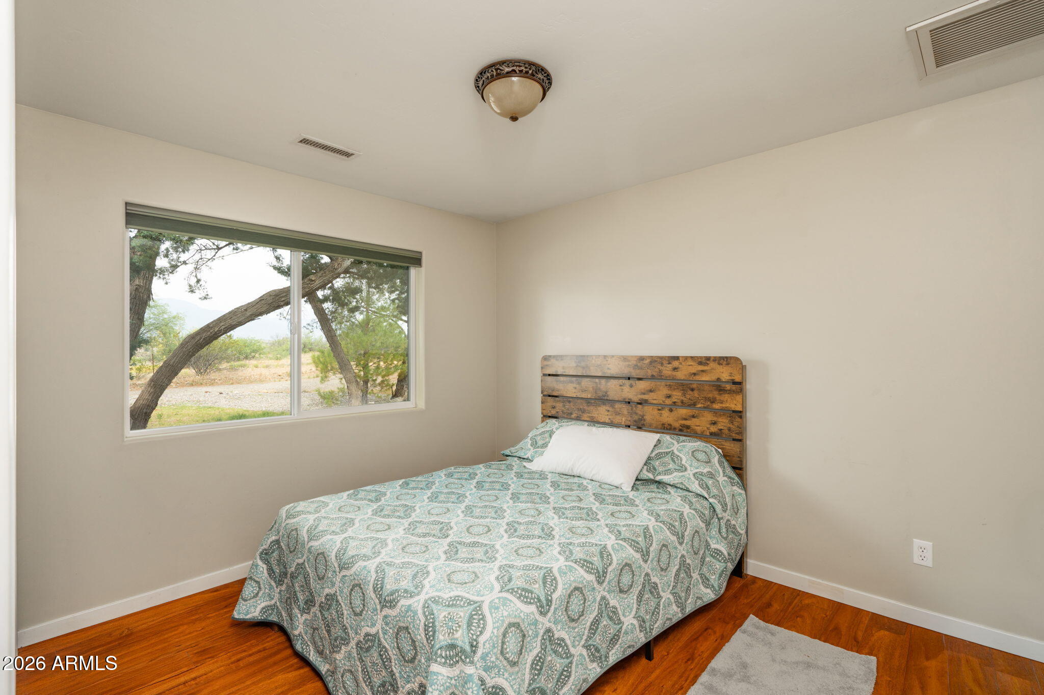 Under 5 Acres - Residential