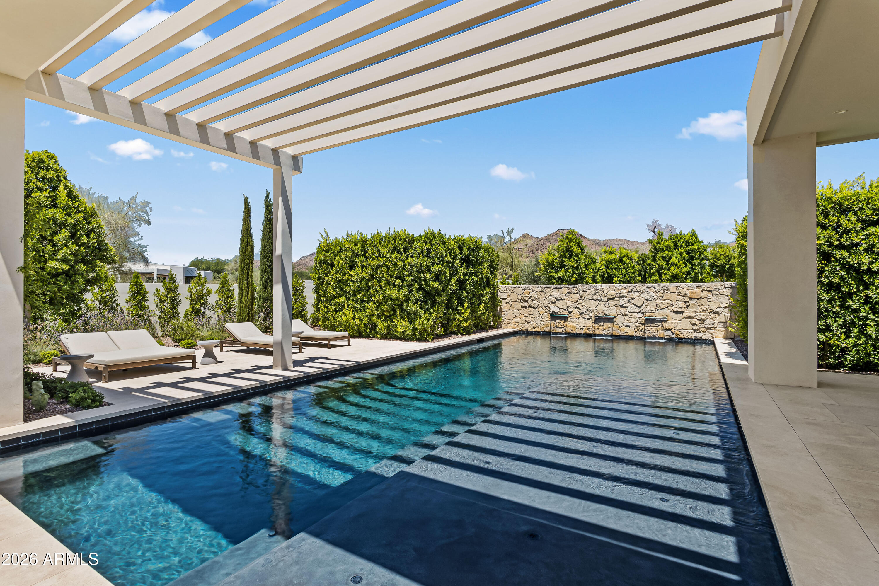 VILLA MADEROS DEL CUENTA - Residential