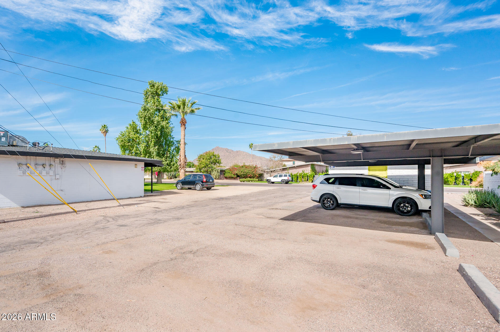LAS VIVIENDAS - Residential Income