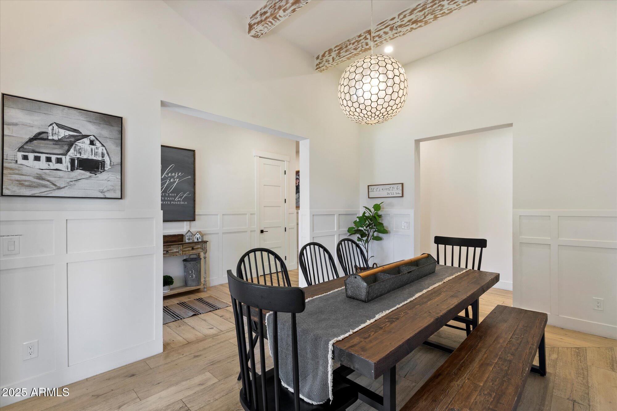ADDISON MANOR - Residential