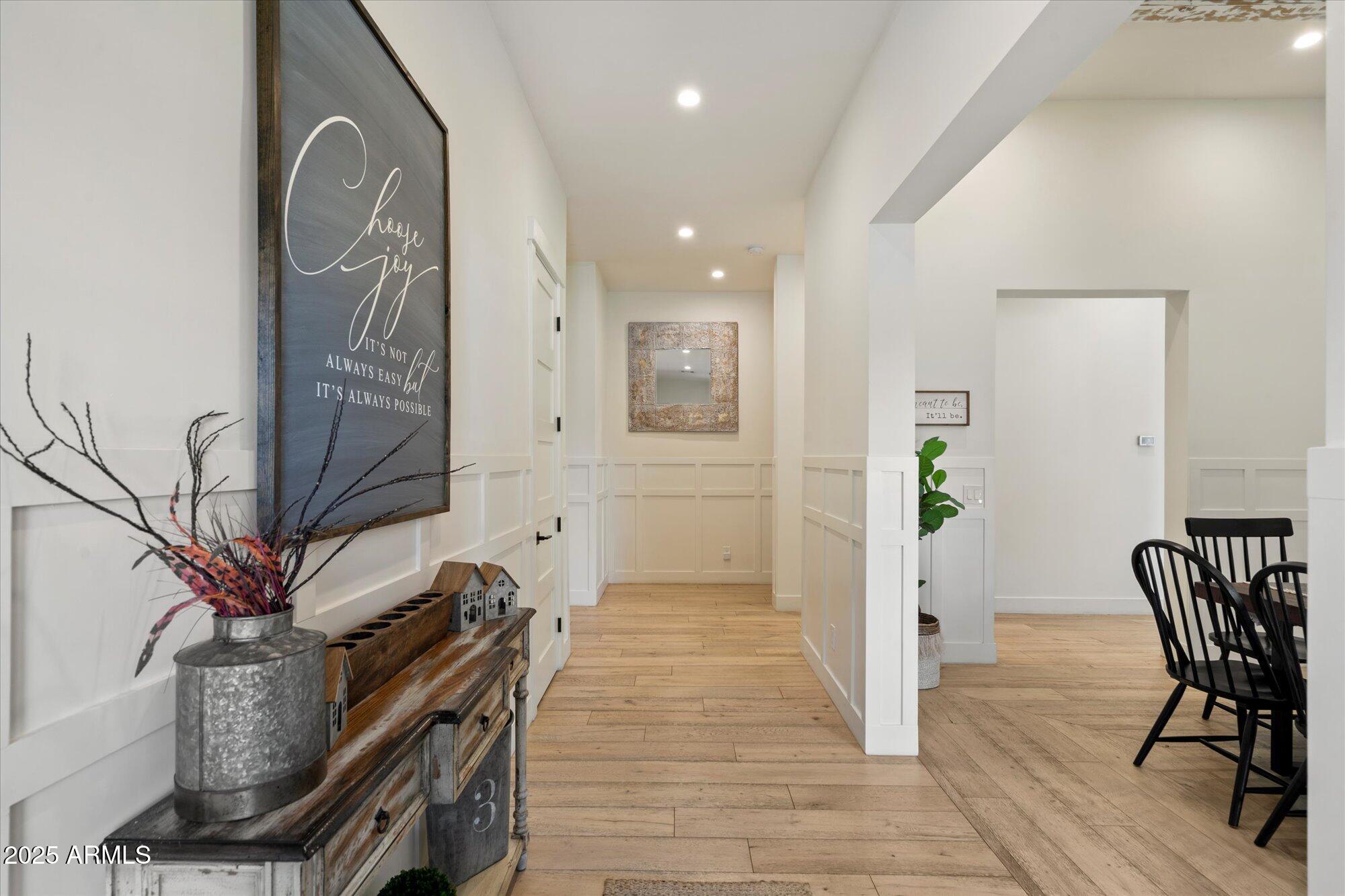 ADDISON MANOR - Residential