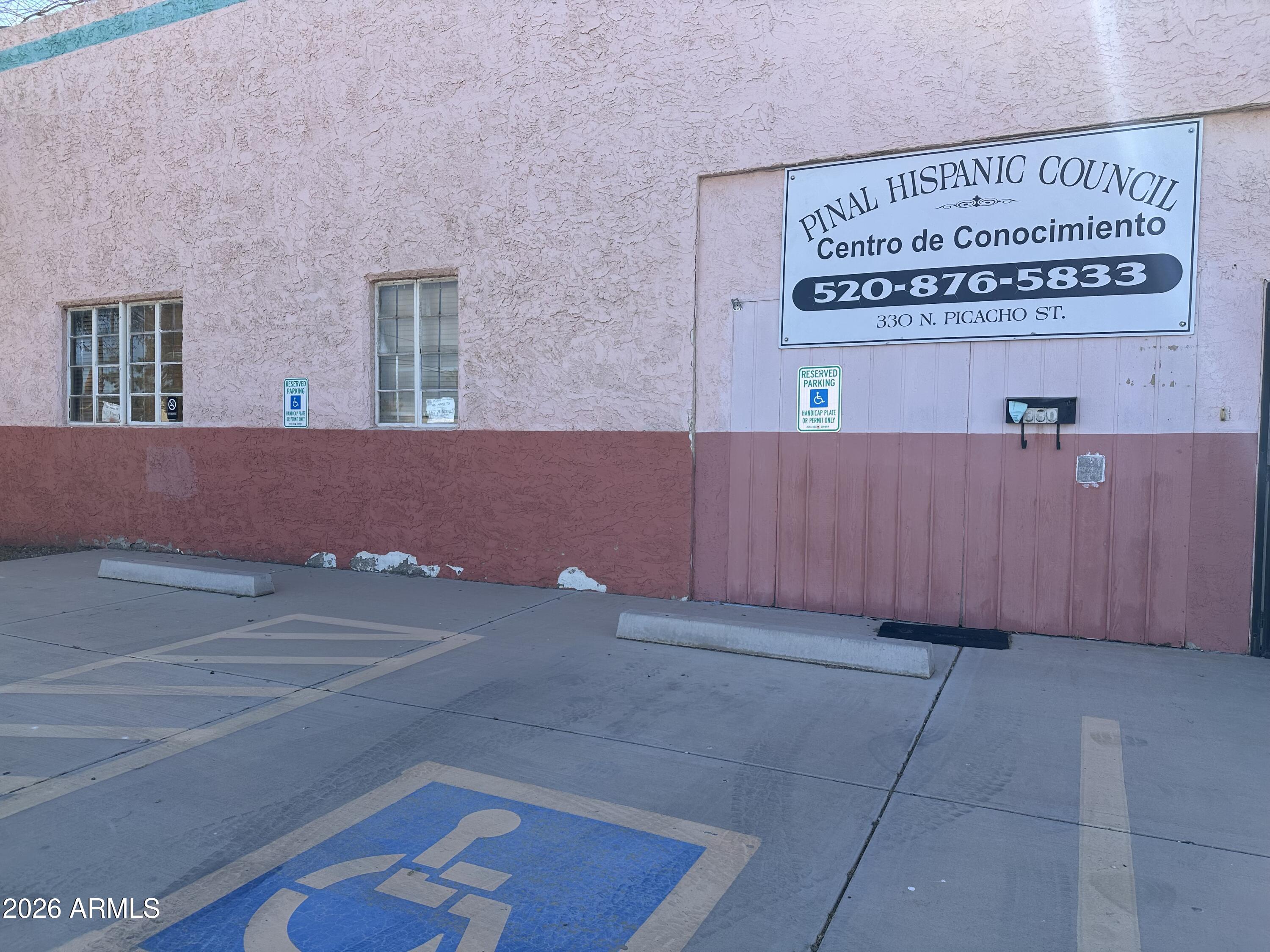 Commercial zoned B1 & B2 . Could be residential also. Buyer & Buyers agent to verify zoning, and permitted uses. Lot's of back area parking. Professional Office building with 4 offices, 2 reception areas, office supply room  and waiting area. Full kitchen set up, with electric range and Refrigerator. Large utility room and sink. Full Bathroom with separate shower, and another 1/2 bathroom. Large office space for conference room or storage area. Lot's of storage room and shelving. Upstairs loft for office equipment or more storage.  3 Exits. Needs TLC, this could be your next office close to downtown Casa Grande.  A Must see. All items wil  be removed prior to COE. Security screen doors. Closed in secure back area parking lot with fencing.