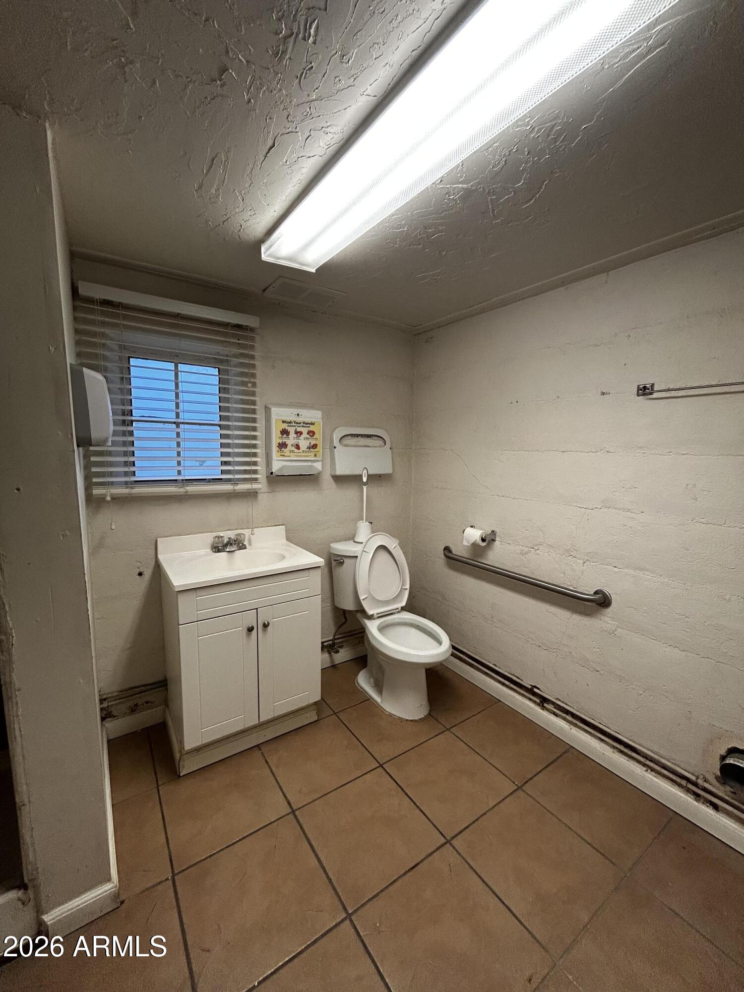 TOWNSITE OF CASA GRANDE - Commercial Sale