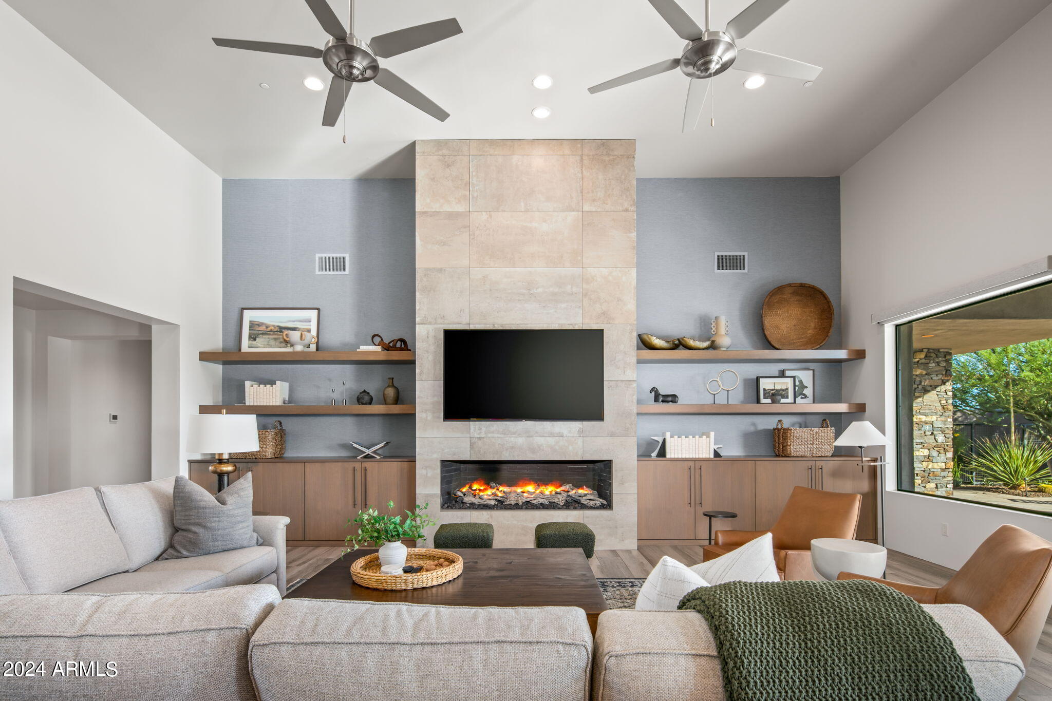 DESERT MOUNTAIN - Residential