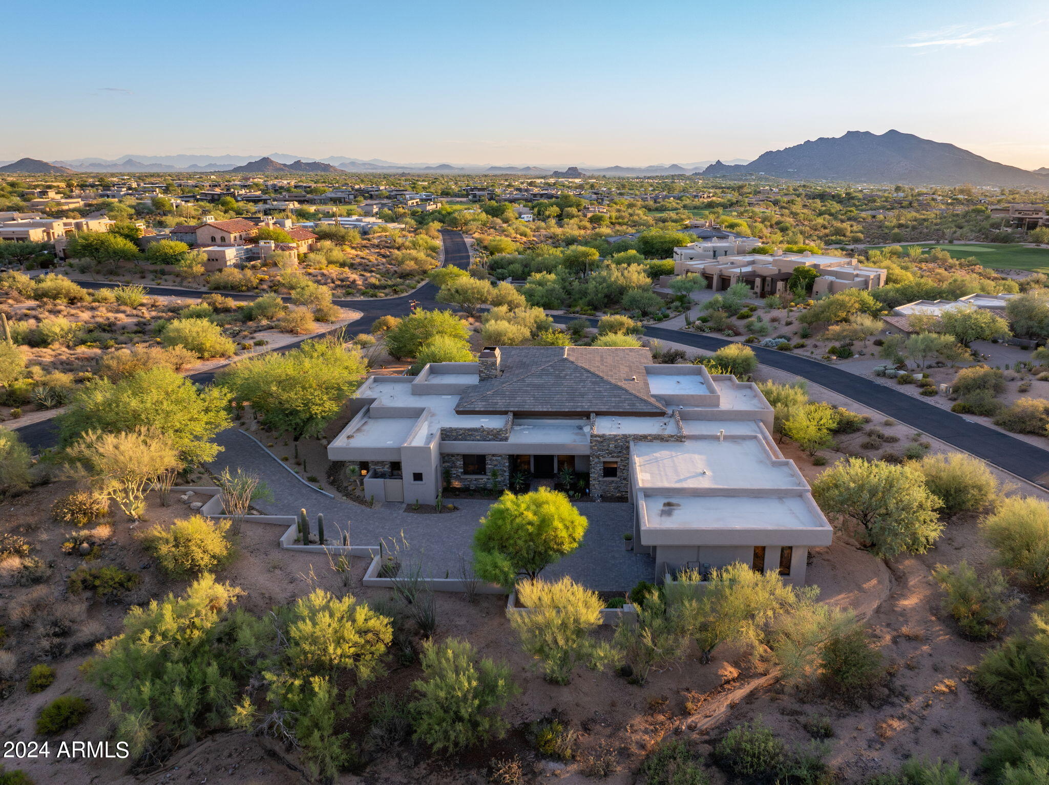 DESERT MOUNTAIN - Residential