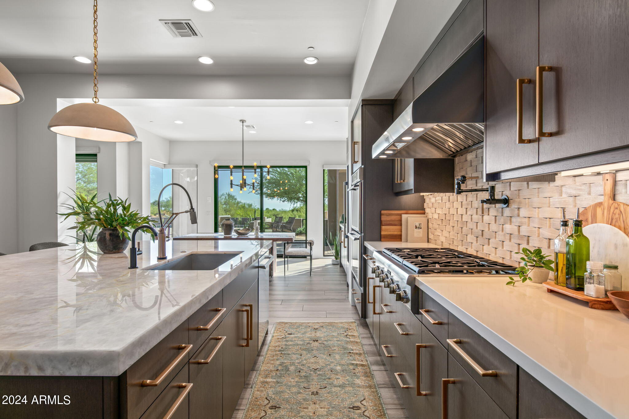 DESERT MOUNTAIN - Residential
