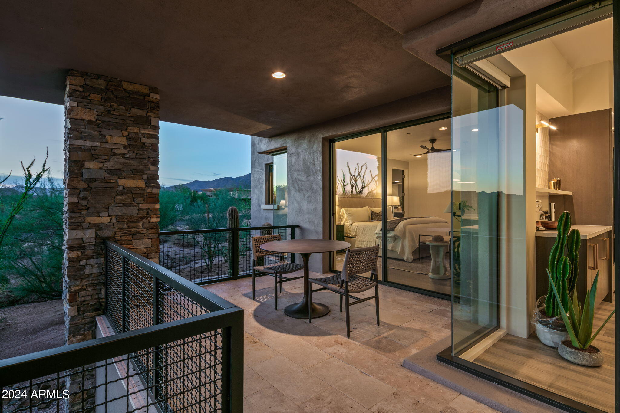 DESERT MOUNTAIN - Residential
