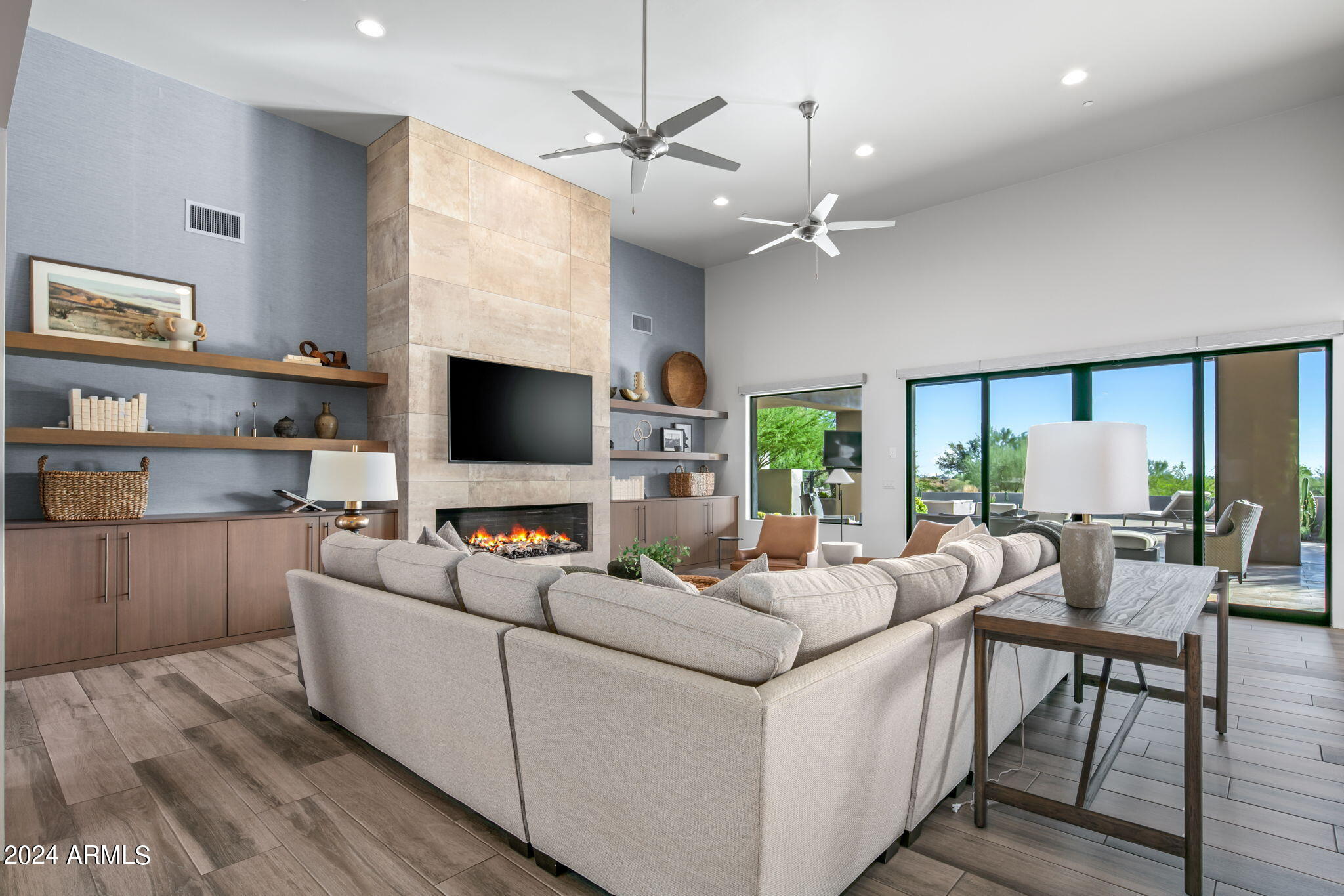 DESERT MOUNTAIN - Residential