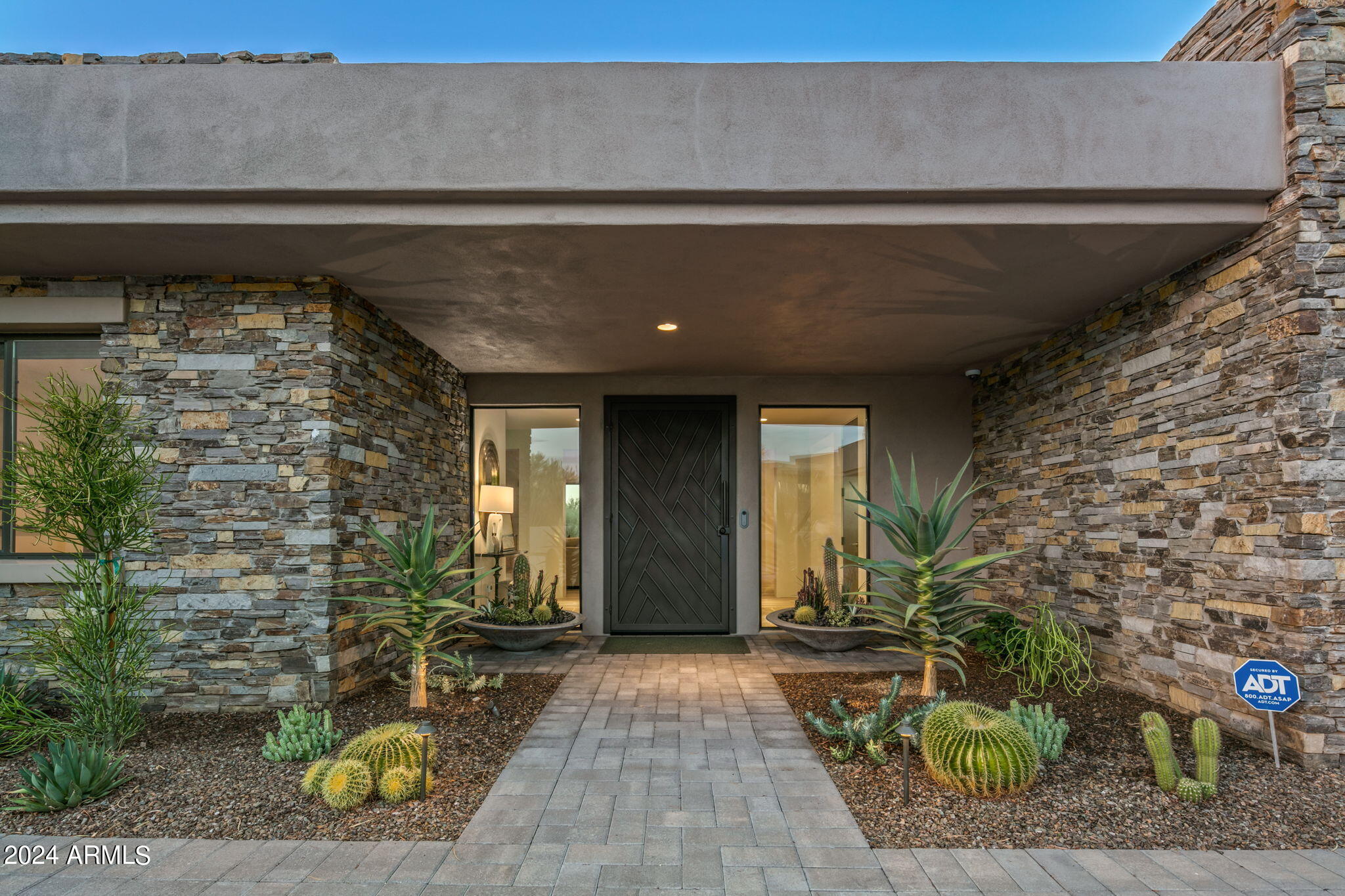 DESERT MOUNTAIN - Residential