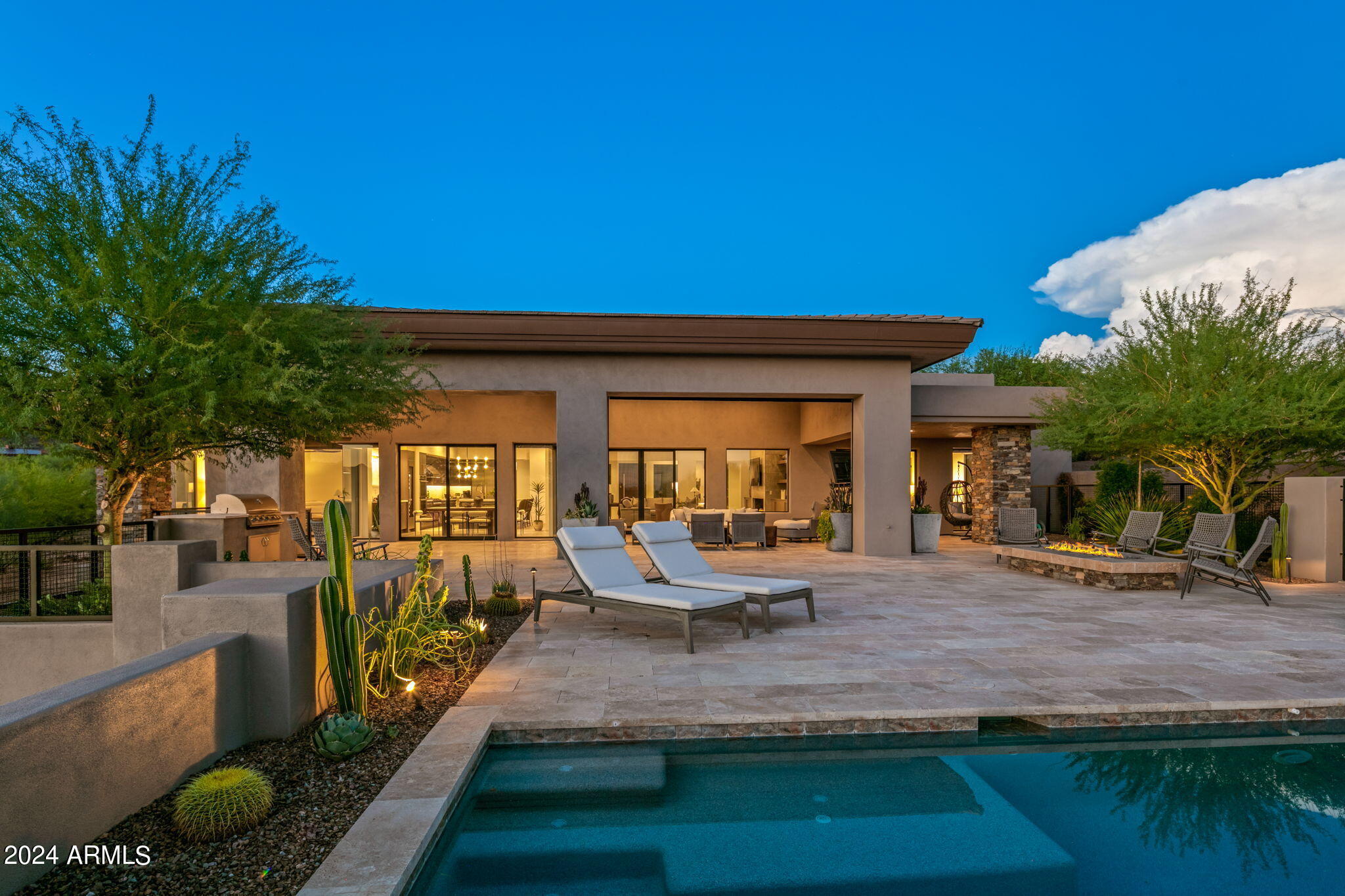 DESERT MOUNTAIN - Residential