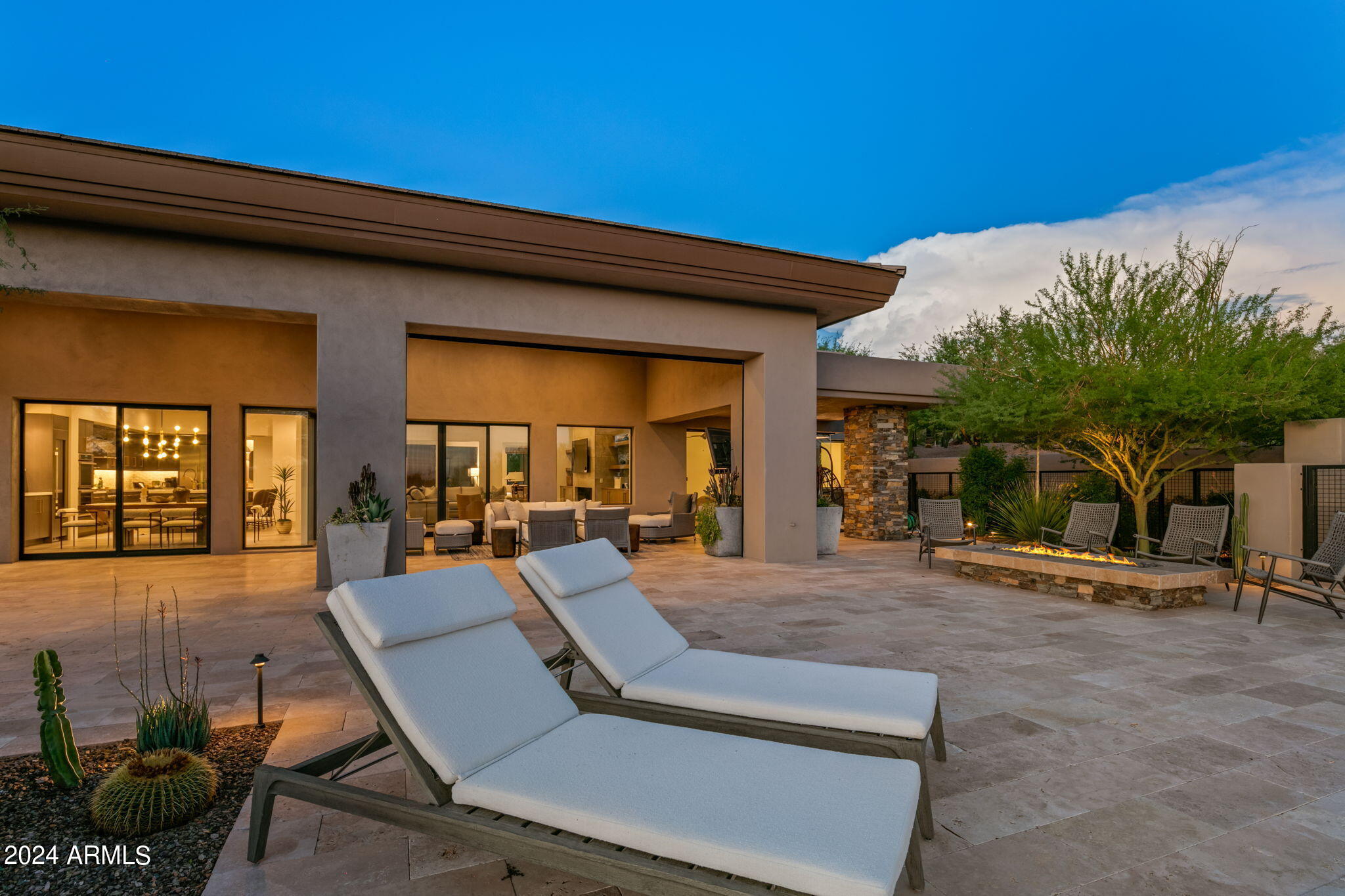 DESERT MOUNTAIN - Residential