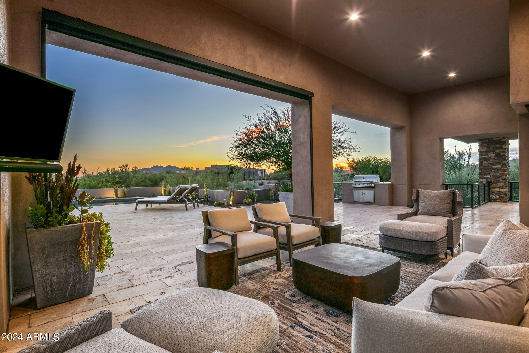 DESERT MOUNTAIN - Residential