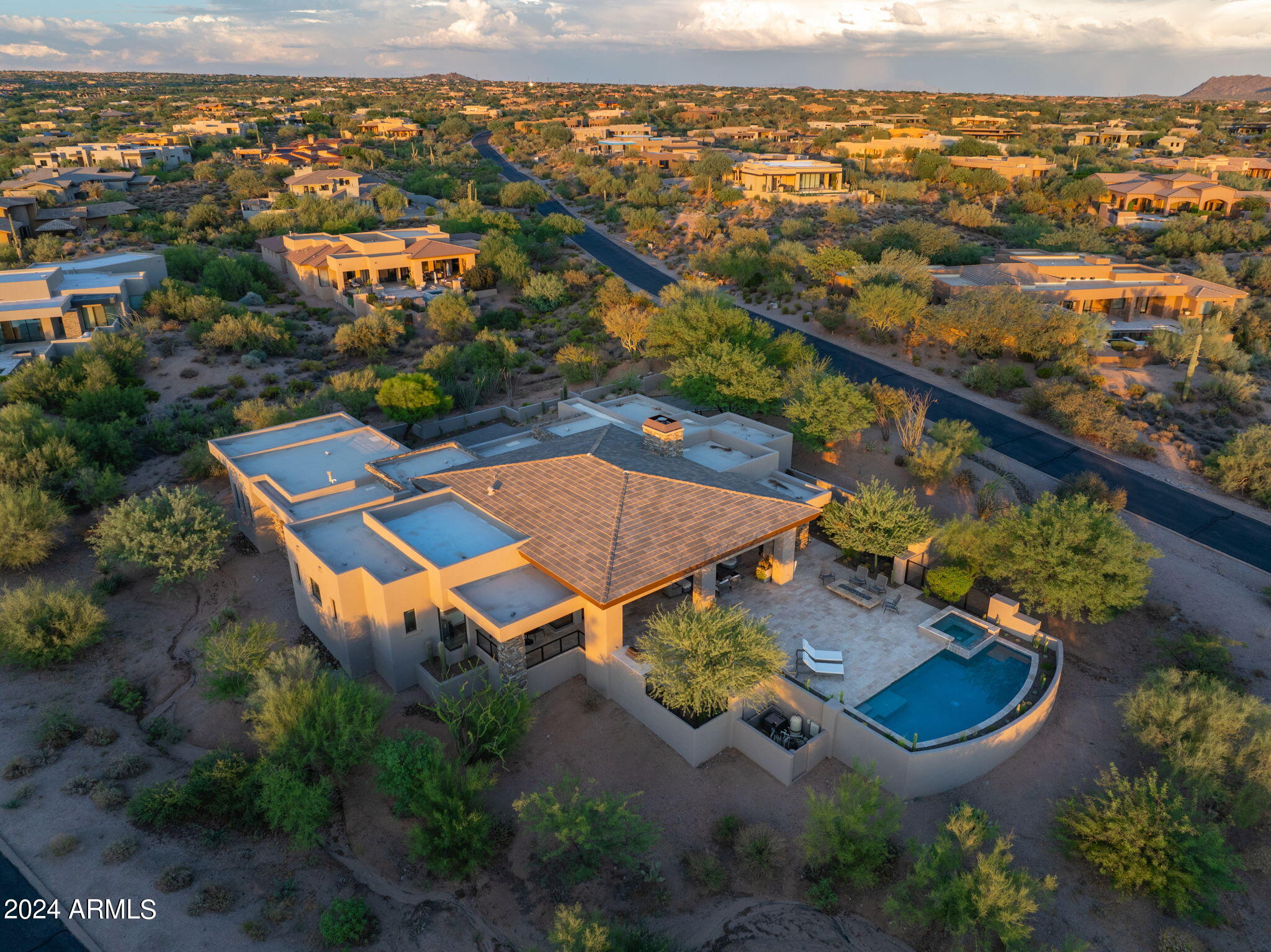 DESERT MOUNTAIN - Residential