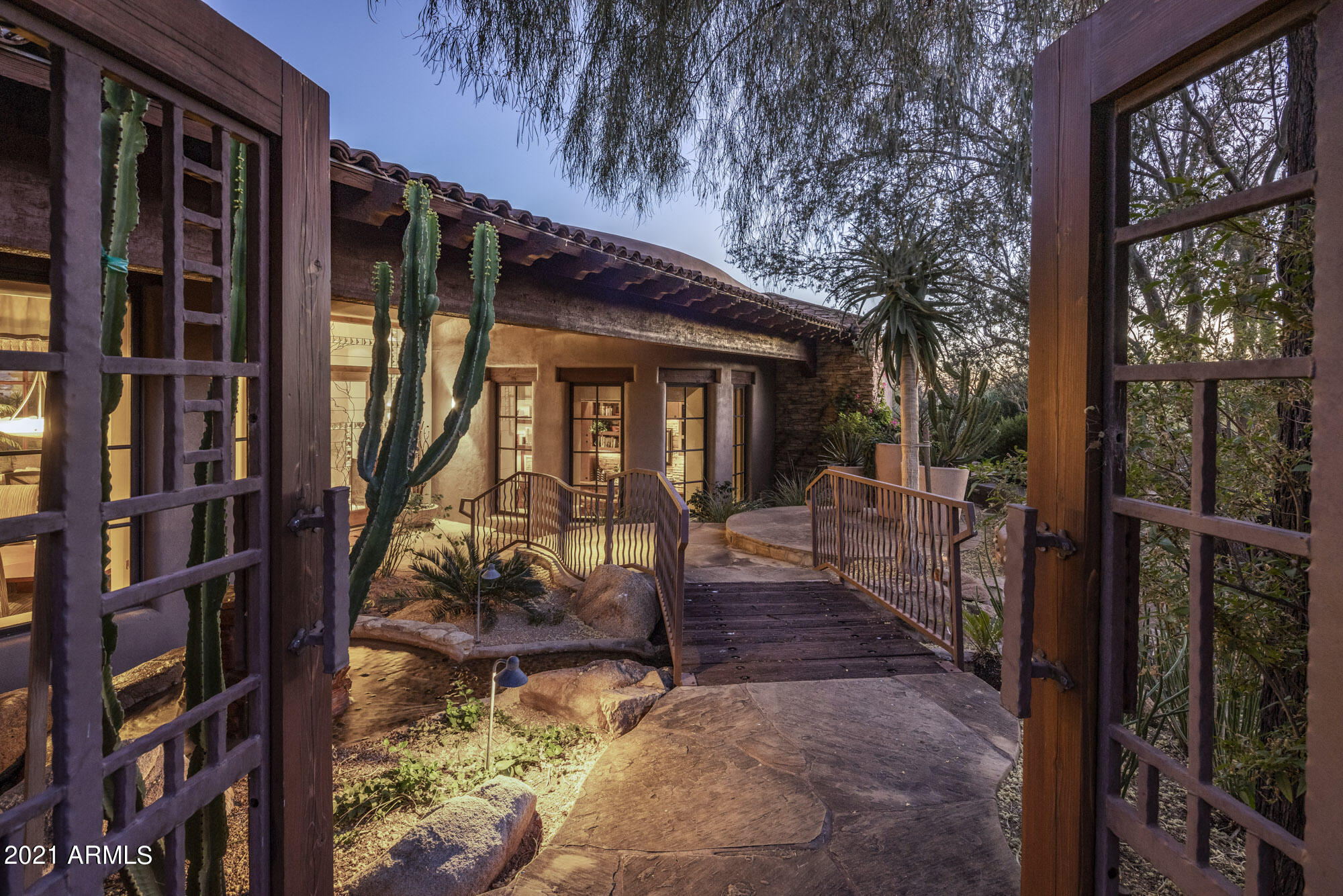 DESERT HIGHLANDS - Residential