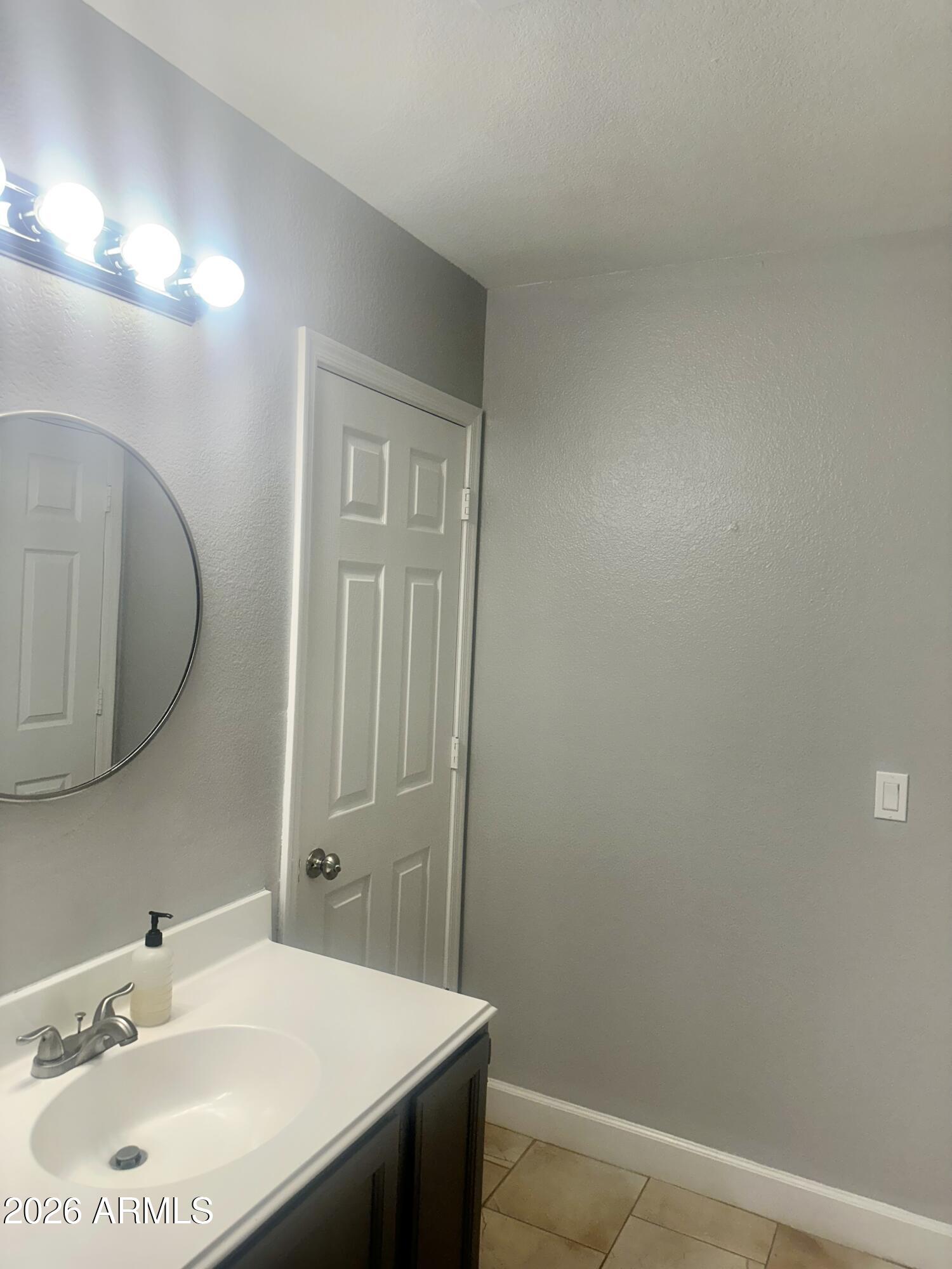 VILLAGES OF PARK VILLAGES CONDO UNIT 1-132 - Residential