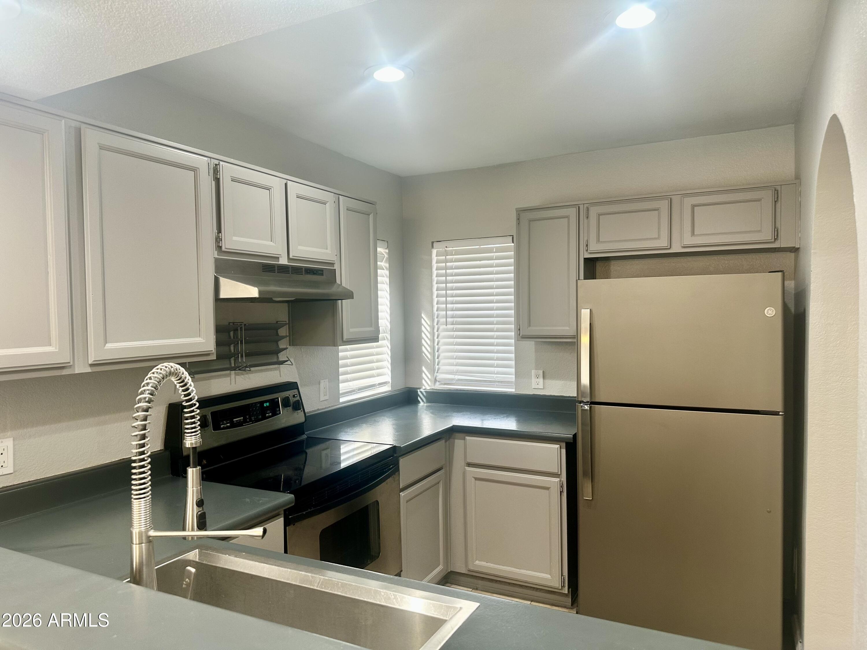 VILLAGES OF PARK VILLAGES CONDO UNIT 1-132 - Residential