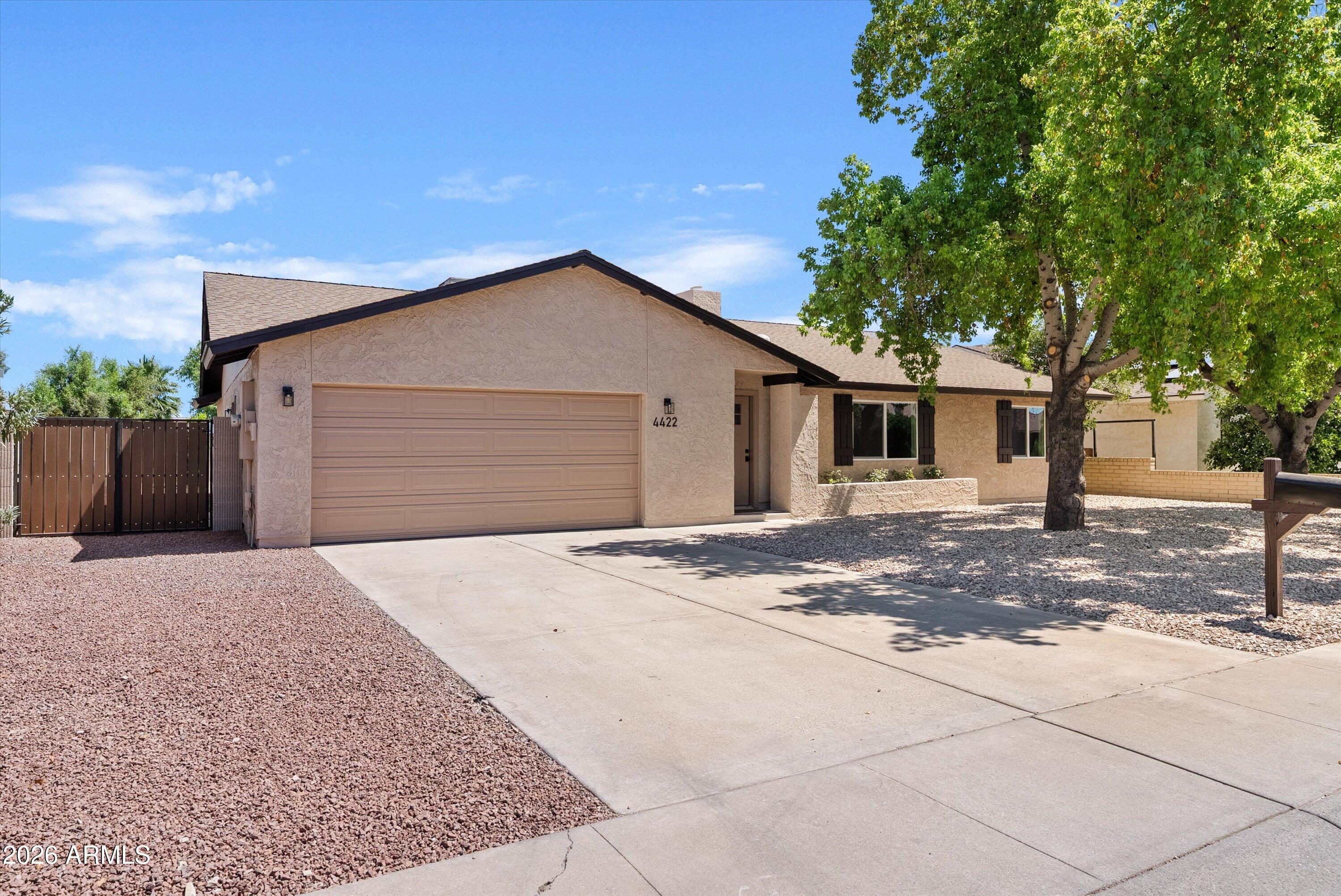 HORIZONS WEST - Residential
