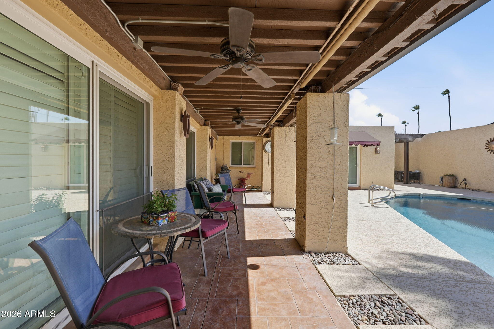 SANTO TOMAS UNIT 6 - Residential