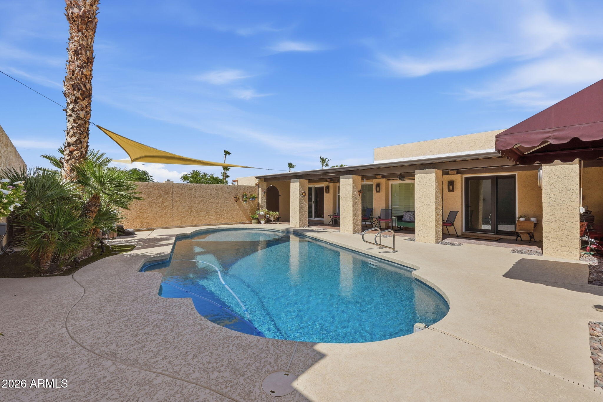 SANTO TOMAS UNIT 6 - Residential