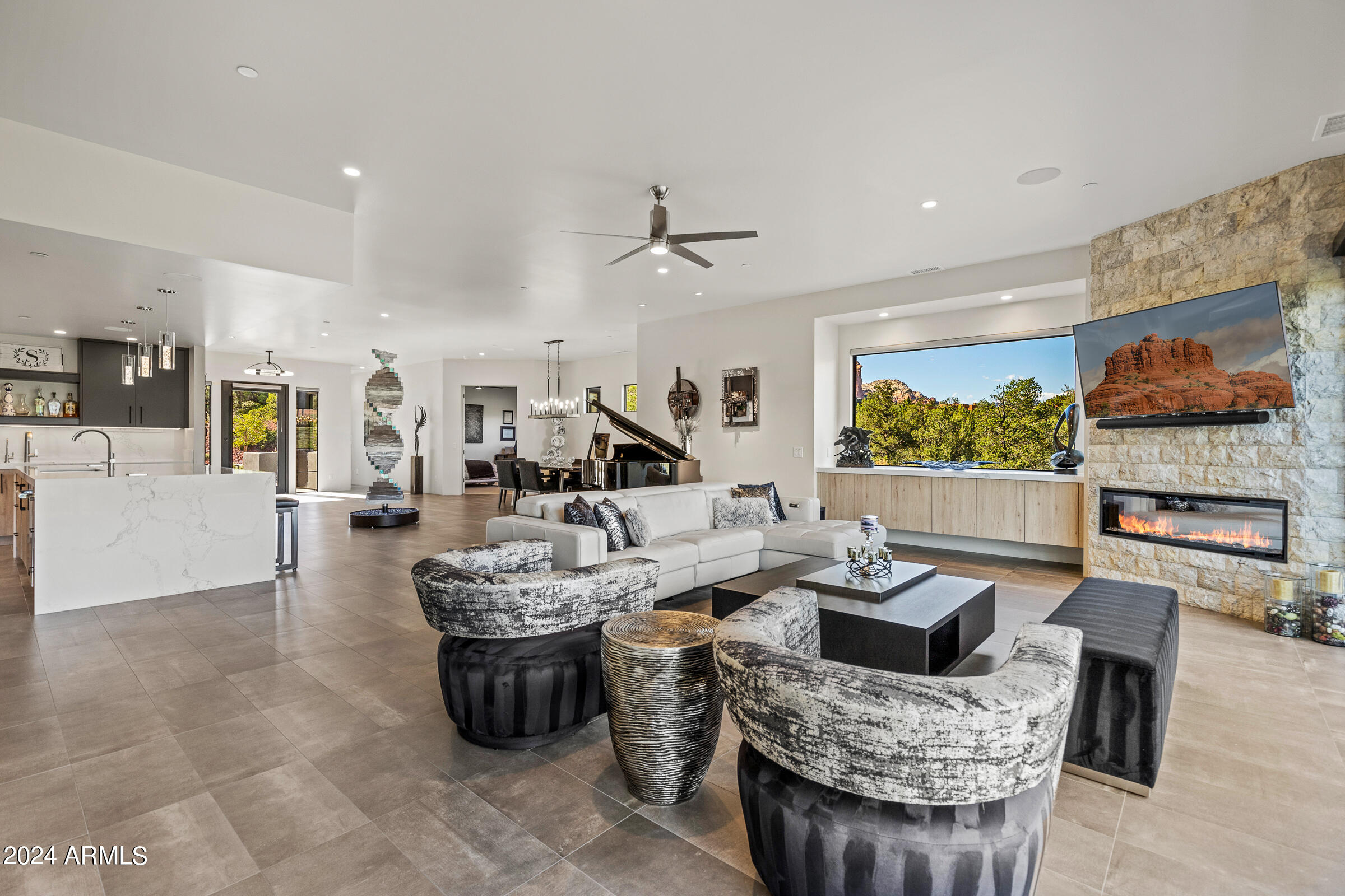 CASA CONTENTA - Residential