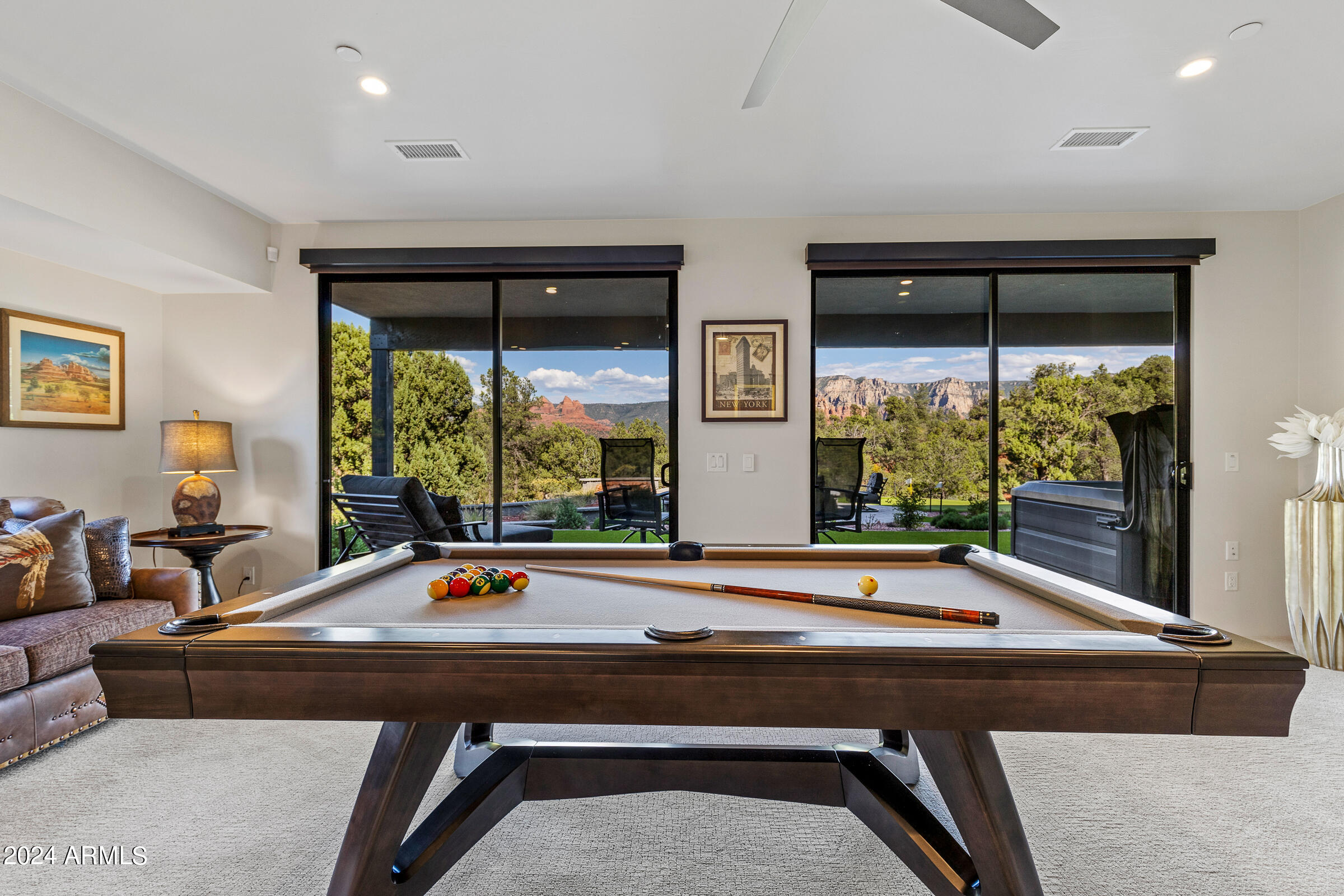 CASA CONTENTA - Residential