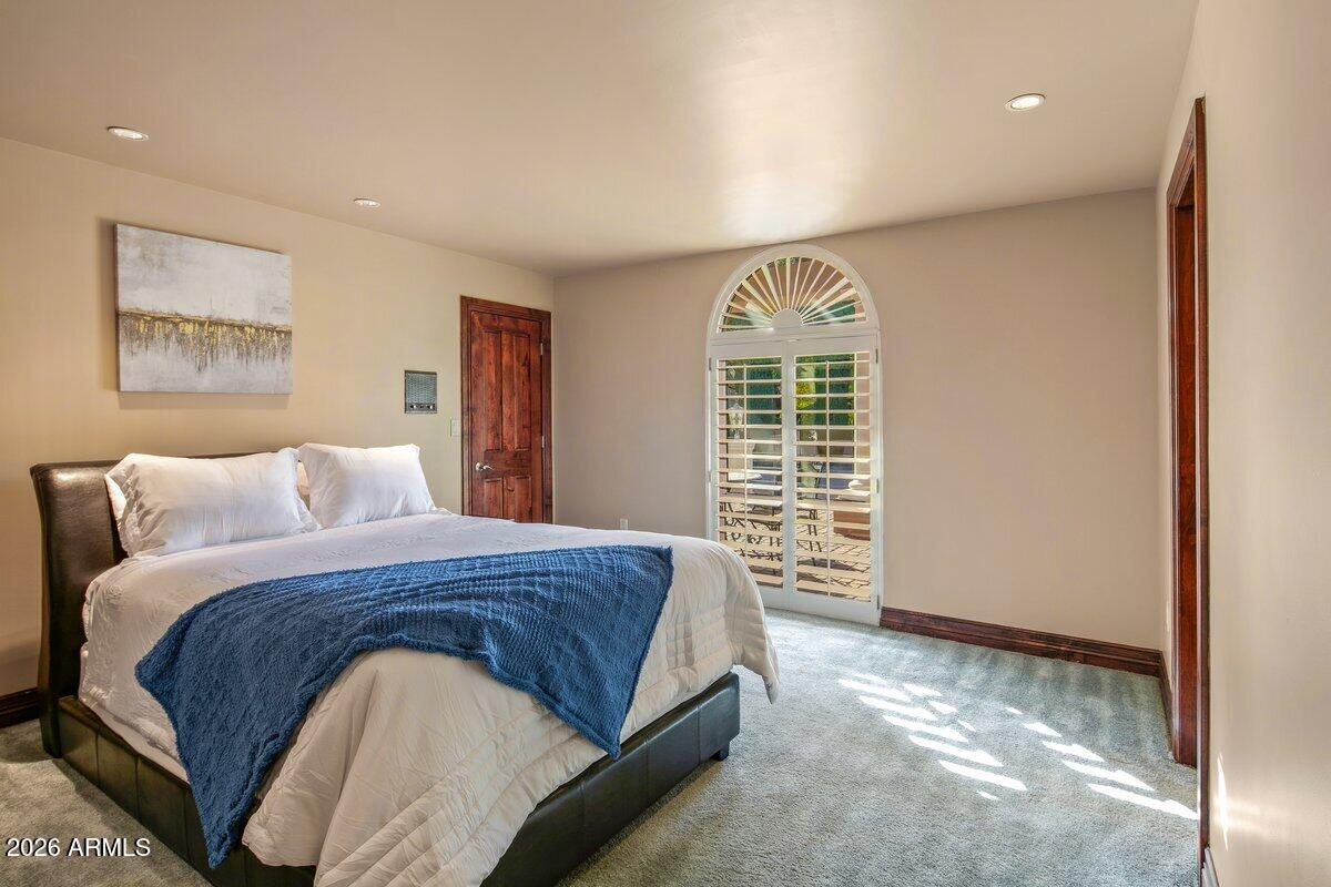 CUTAIAS ACRES - Residential