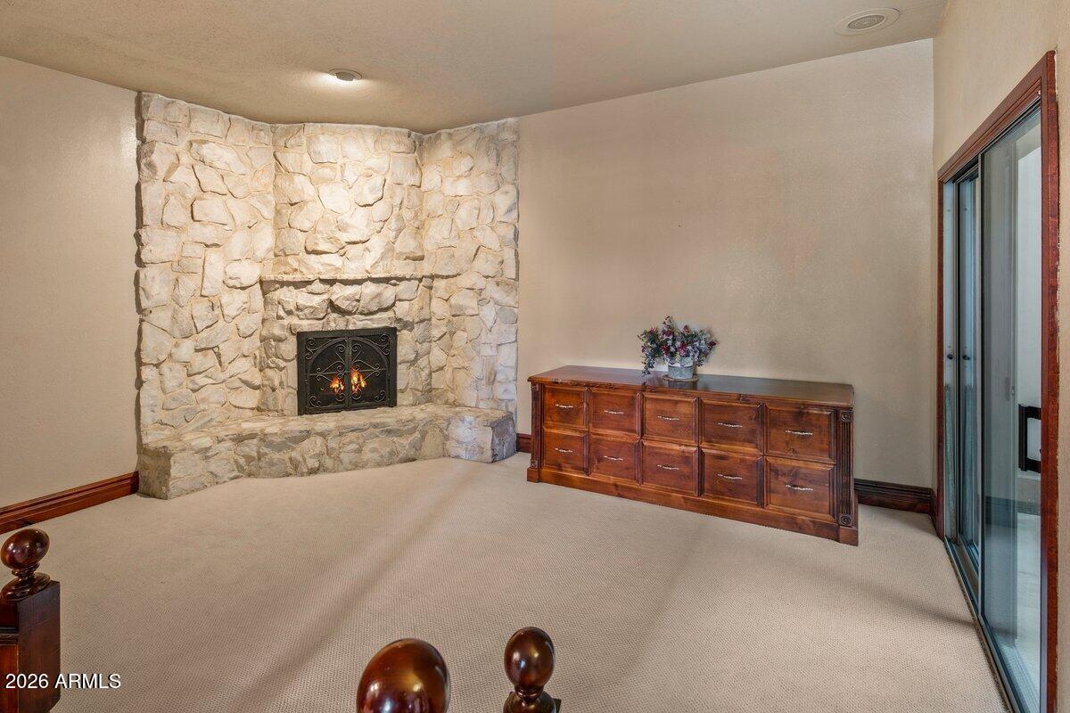 CUTAIAS ACRES - Residential