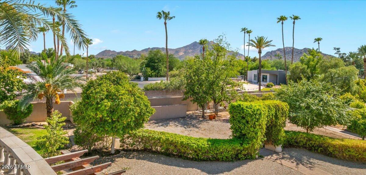 CUTAIAS ACRES - Residential