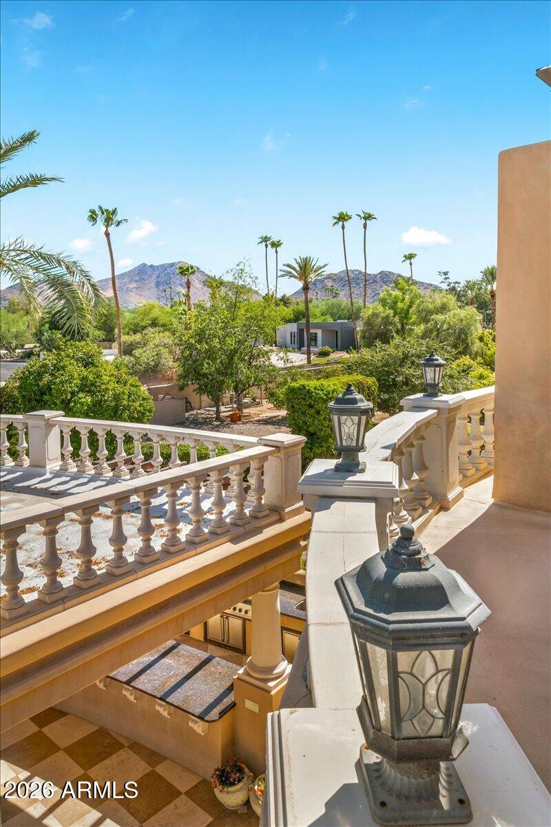 CUTAIAS ACRES - Residential