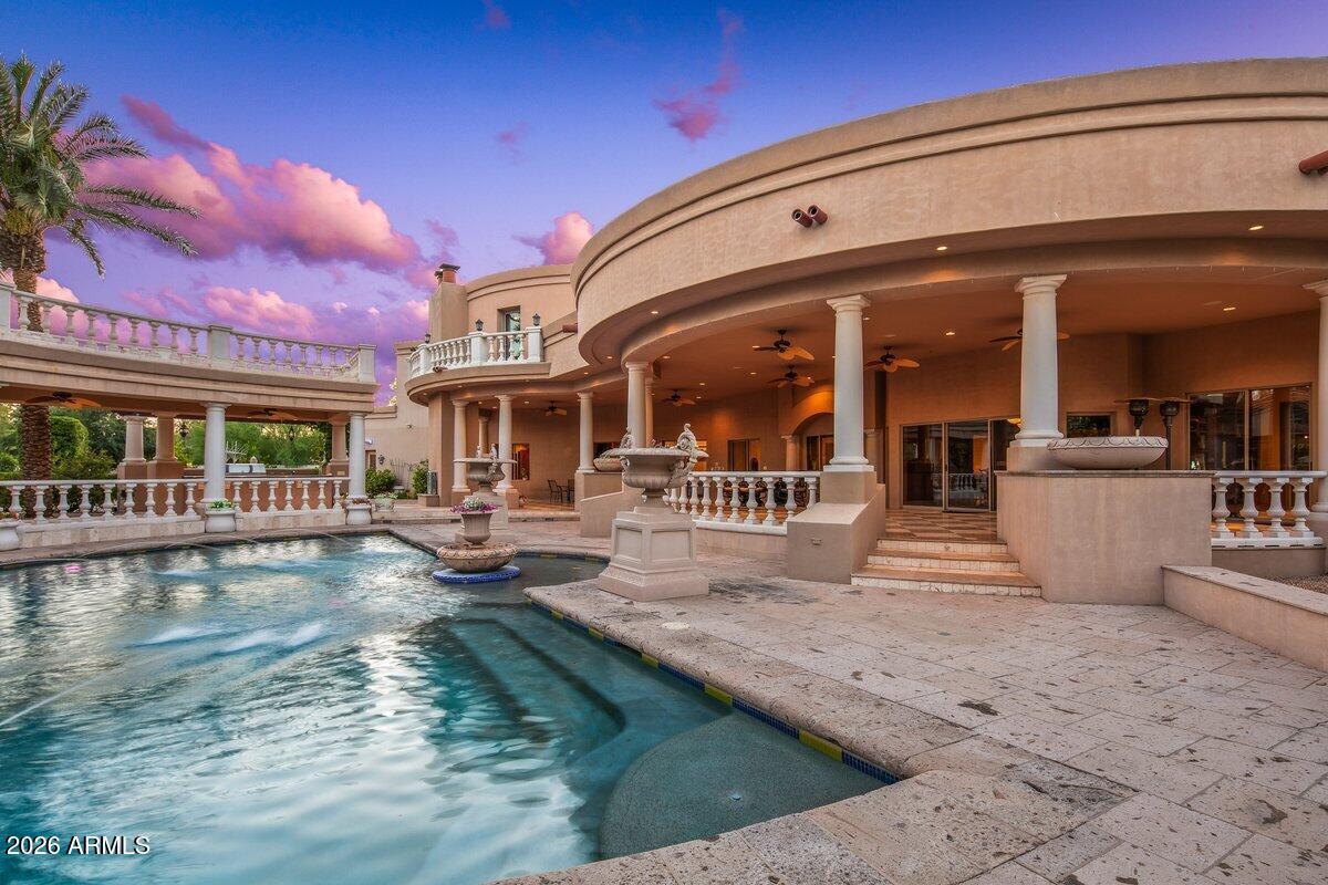 CUTAIAS ACRES - Residential