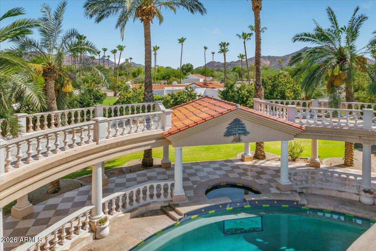 CUTAIAS ACRES - Residential