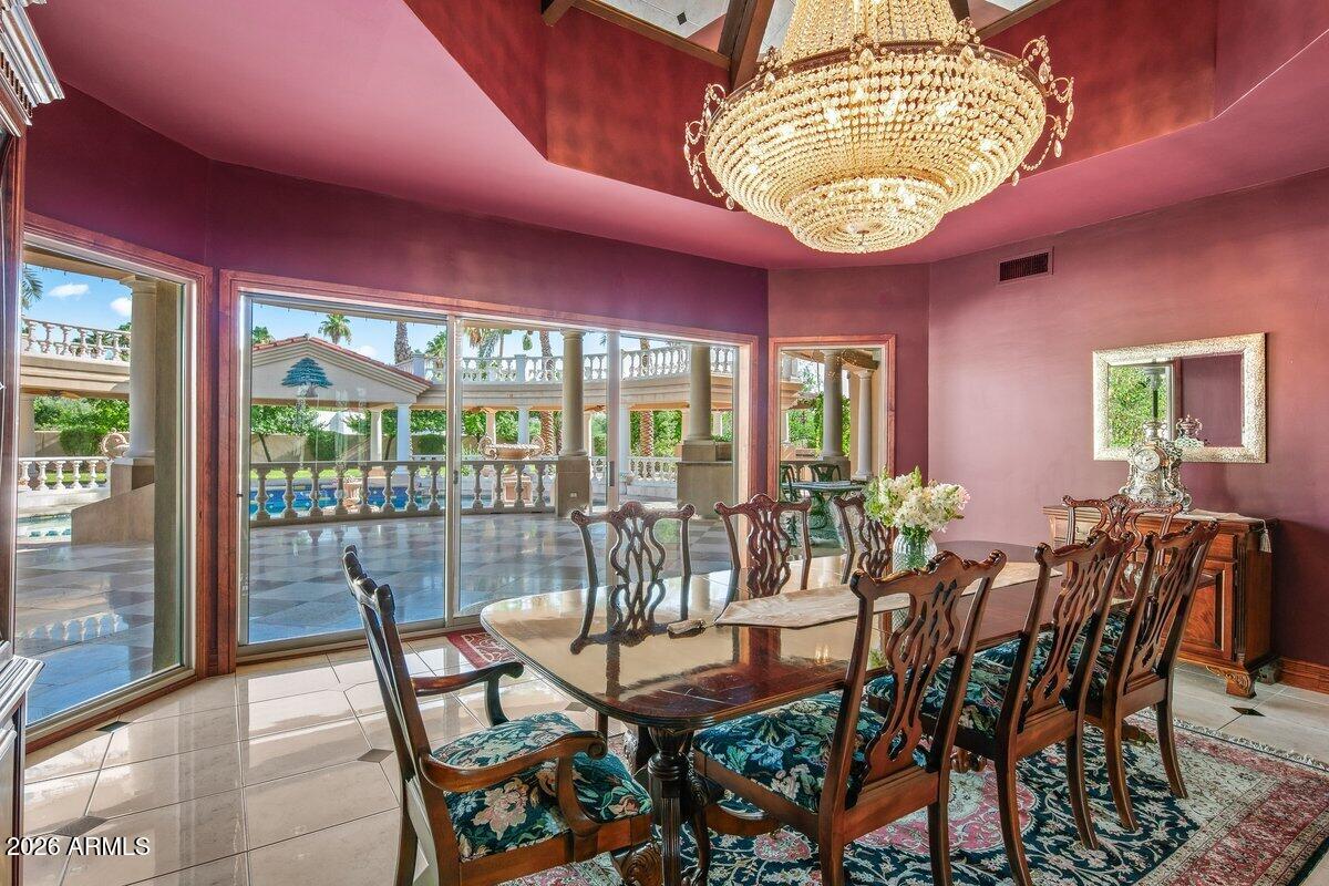 CUTAIAS ACRES - Residential