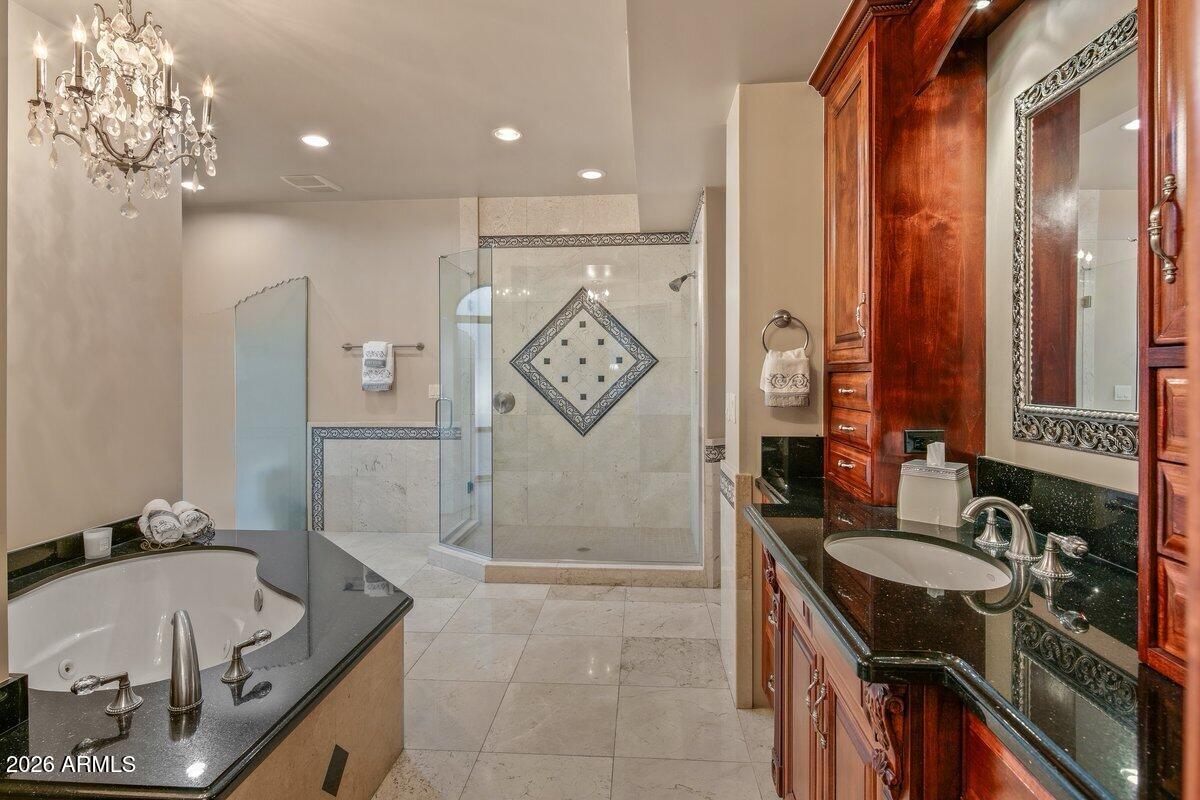 CUTAIAS ACRES - Residential
