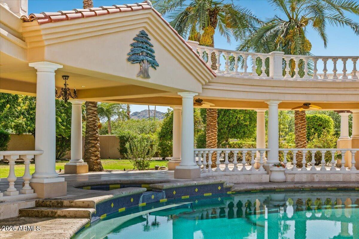 CUTAIAS ACRES - Residential