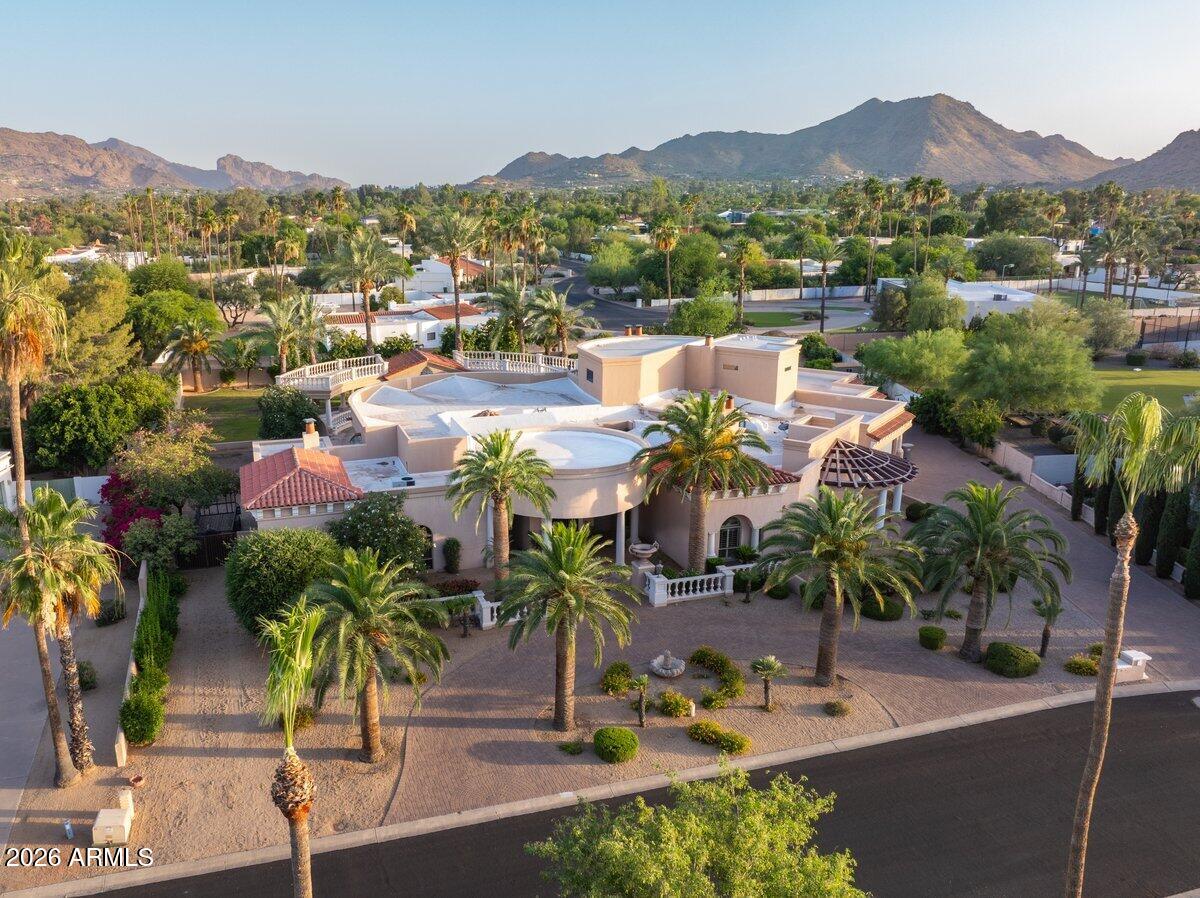 CUTAIAS ACRES - Residential