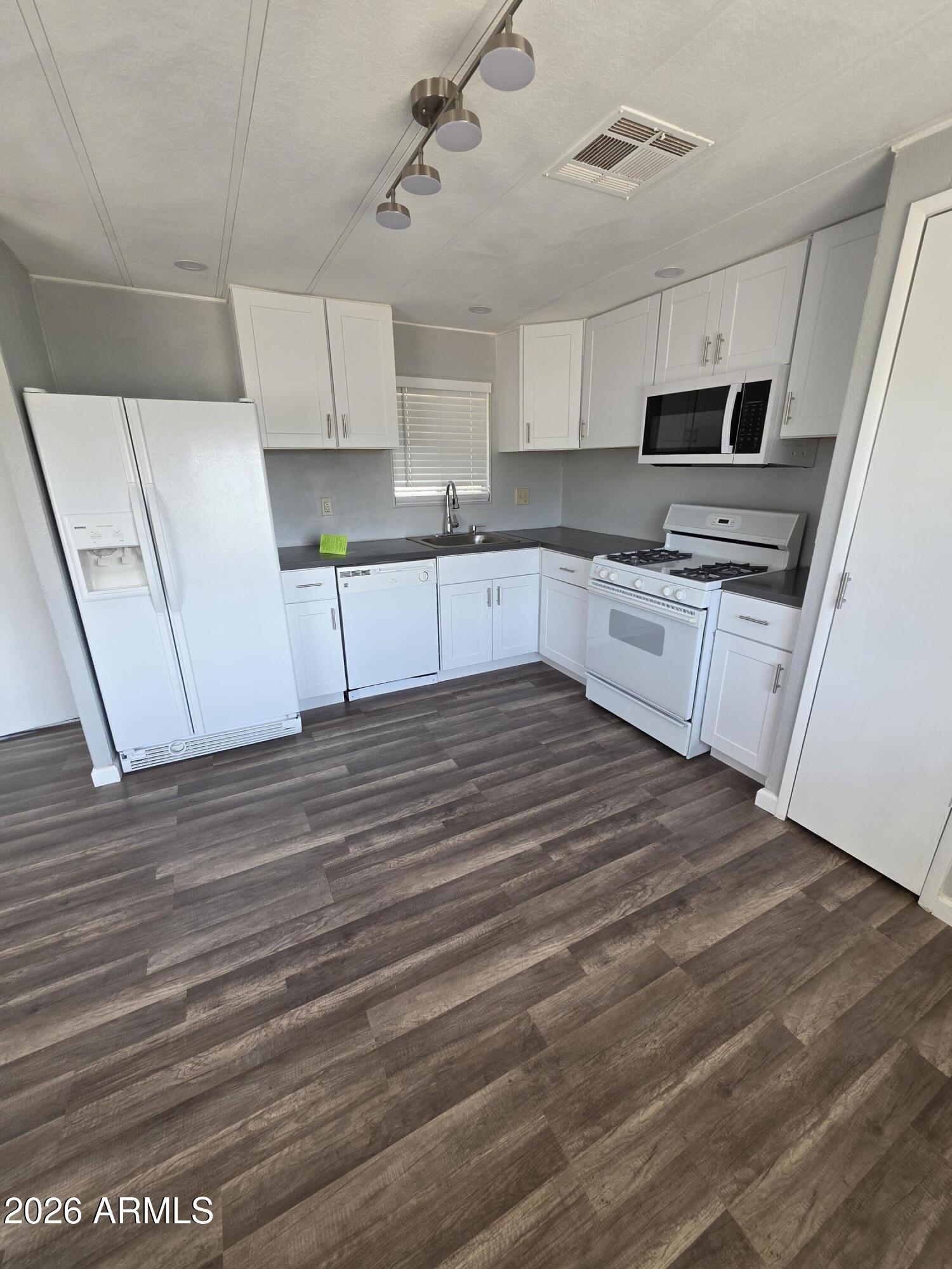 SIERRA VISTA ESTATES UNIT 3 - Residential
