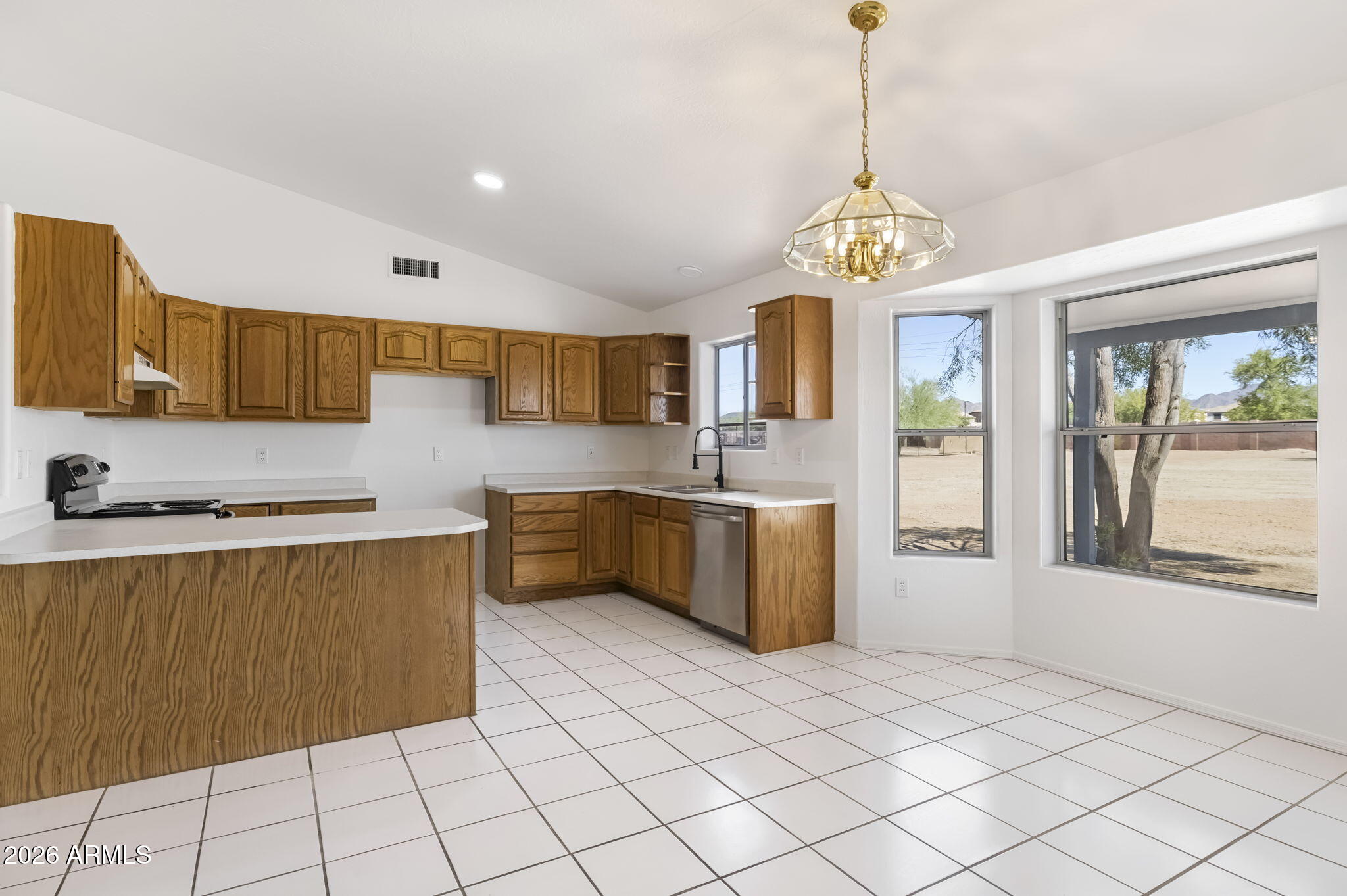 PHOENIX SKYLINE WEST ONE - Residential