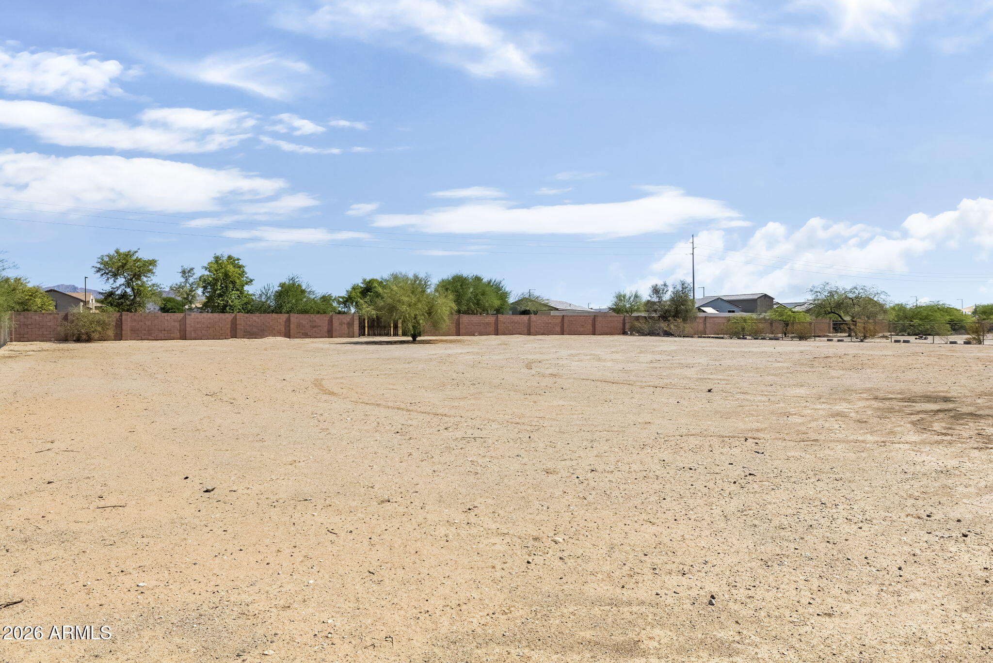 PHOENIX SKYLINE WEST ONE - Residential