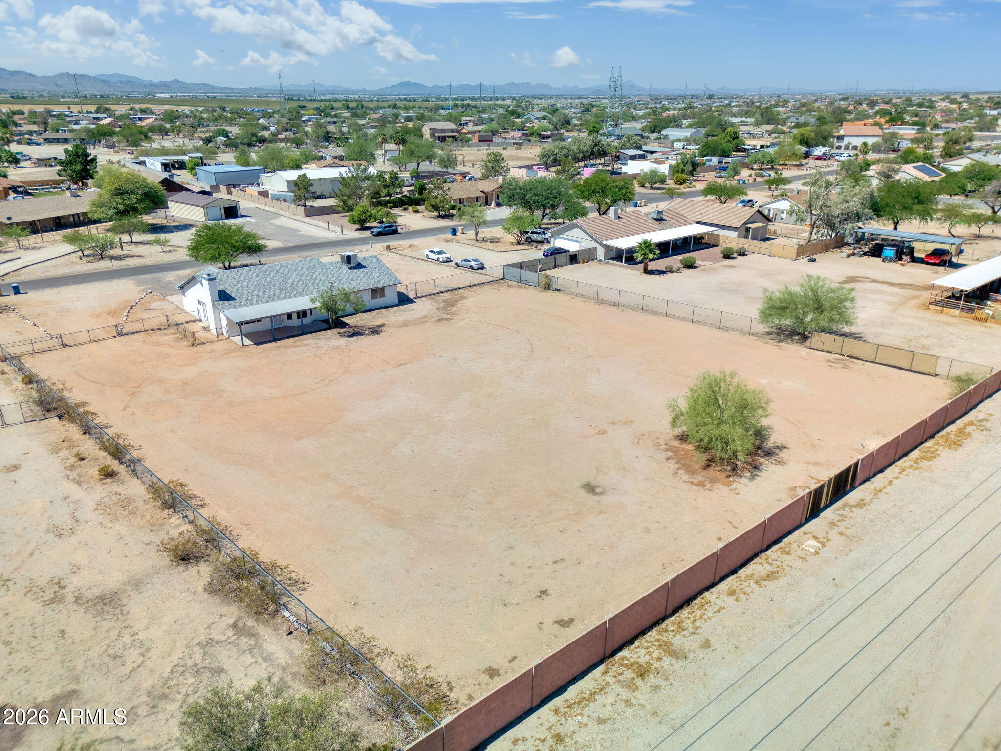PHOENIX SKYLINE WEST ONE - Residential