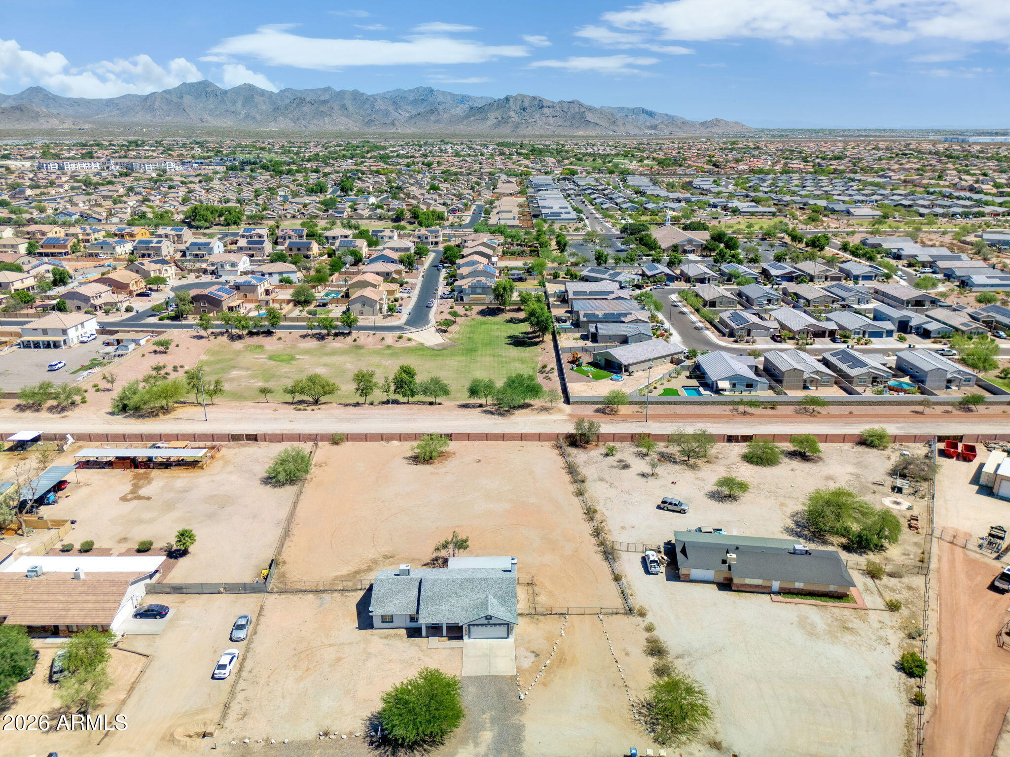 PHOENIX SKYLINE WEST ONE - Residential