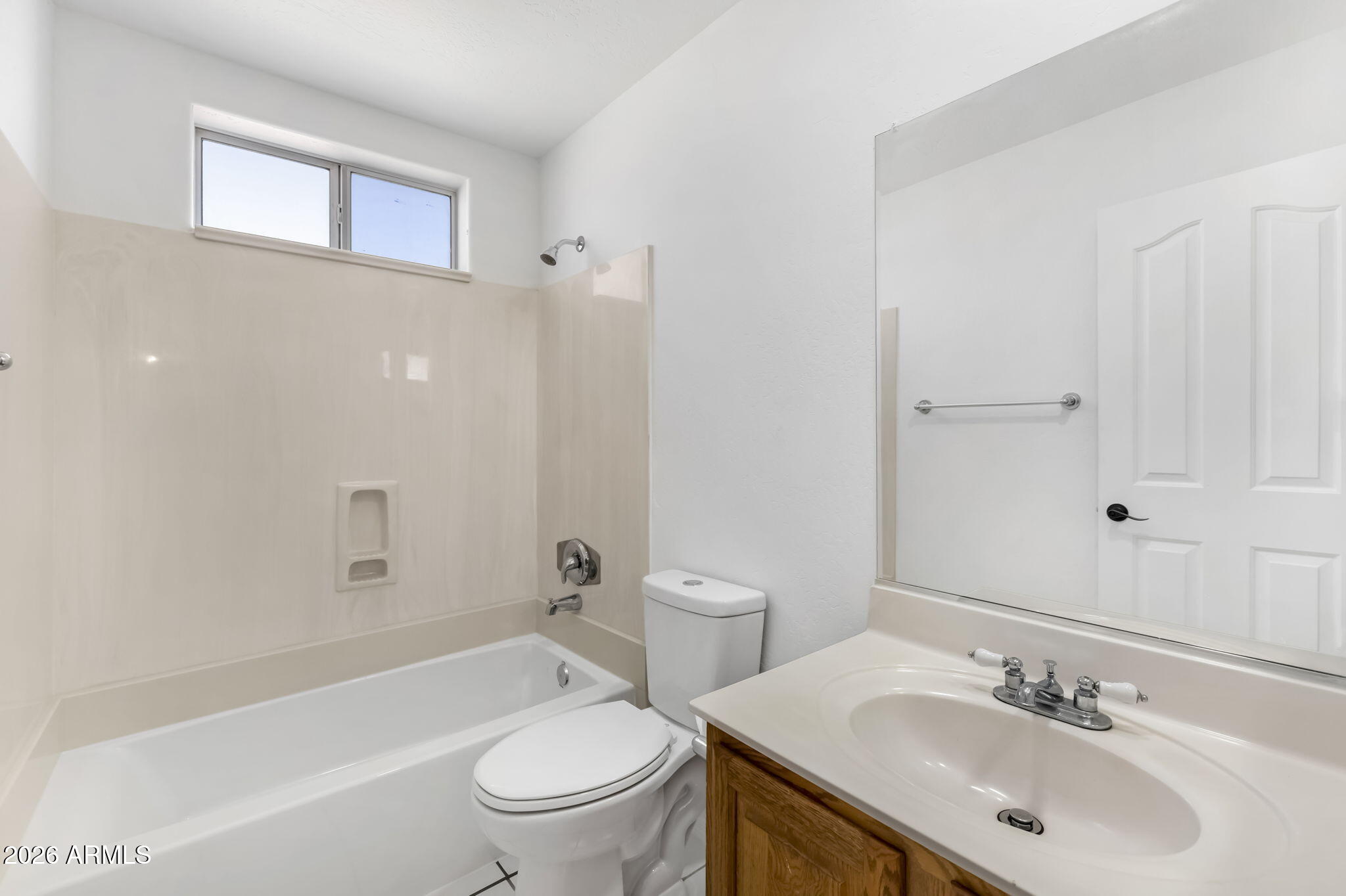 PHOENIX SKYLINE WEST ONE - Residential