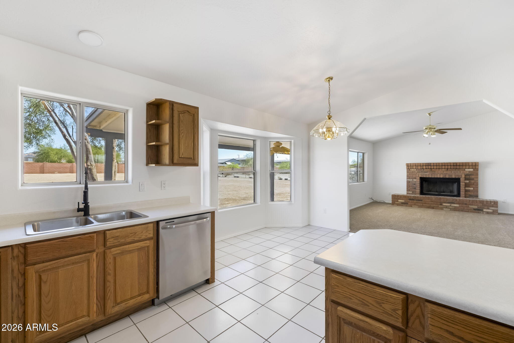 PHOENIX SKYLINE WEST ONE - Residential
