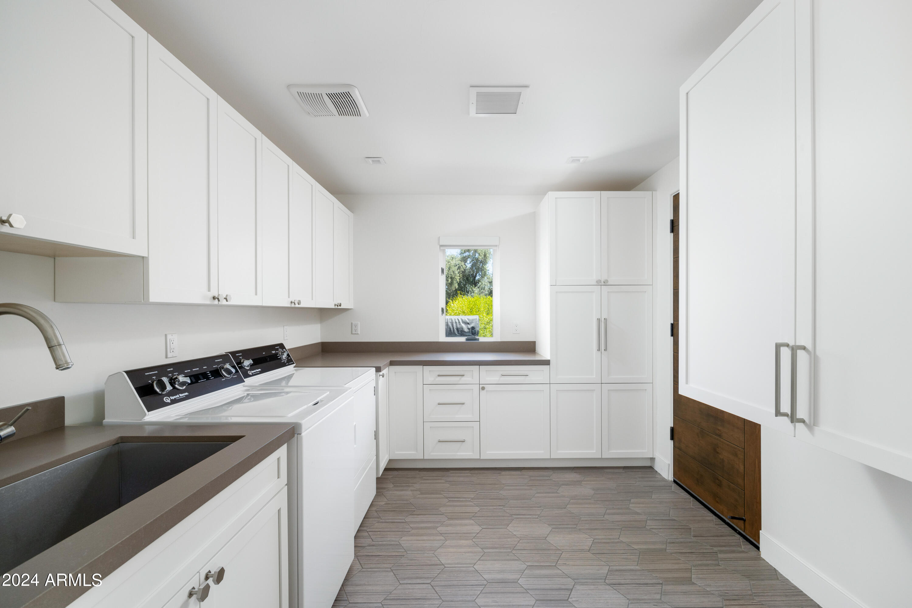 Casa Blanca Estates - Residential