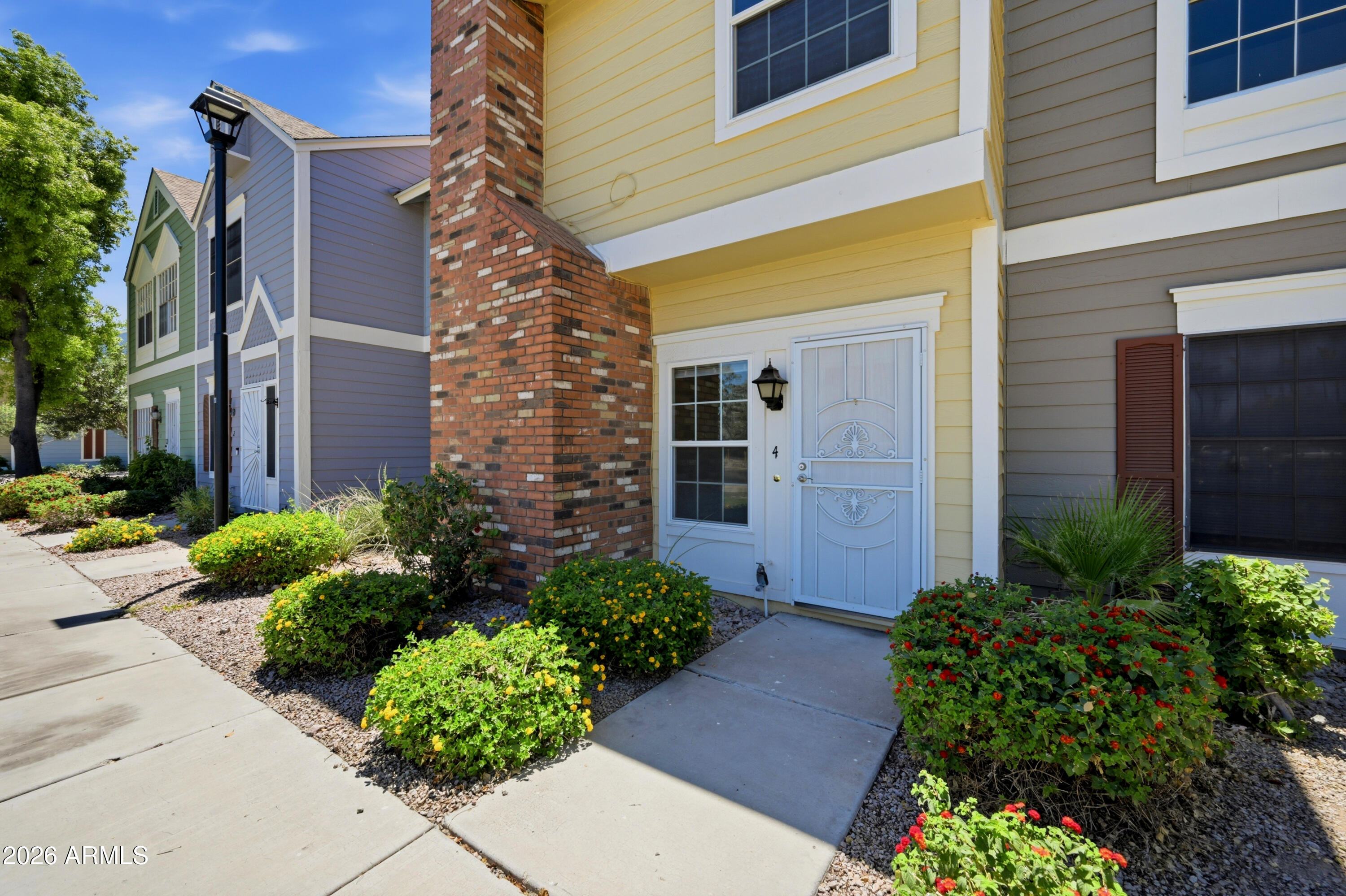 SUNSTONE - Residential