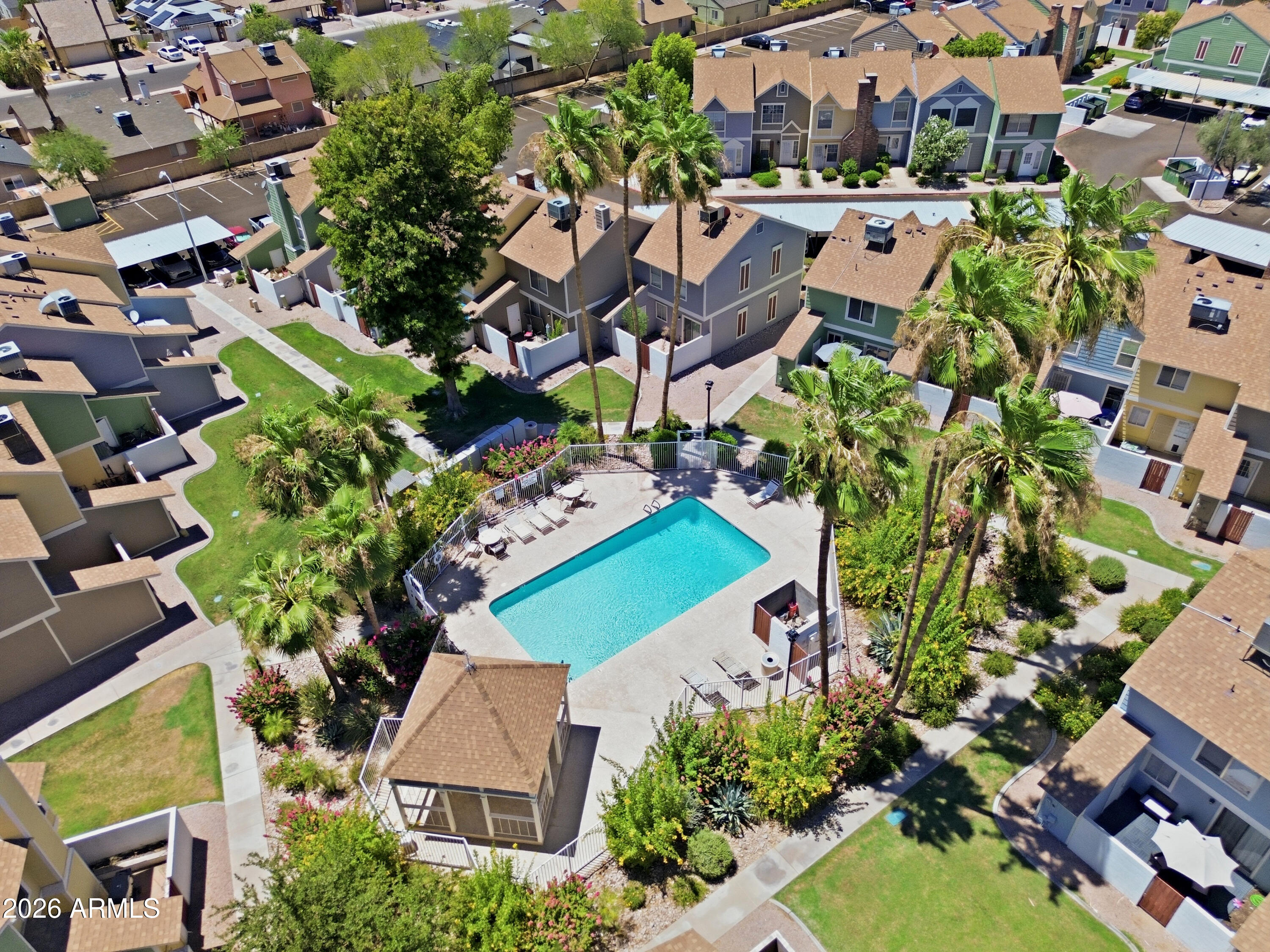 SUNSTONE - Residential