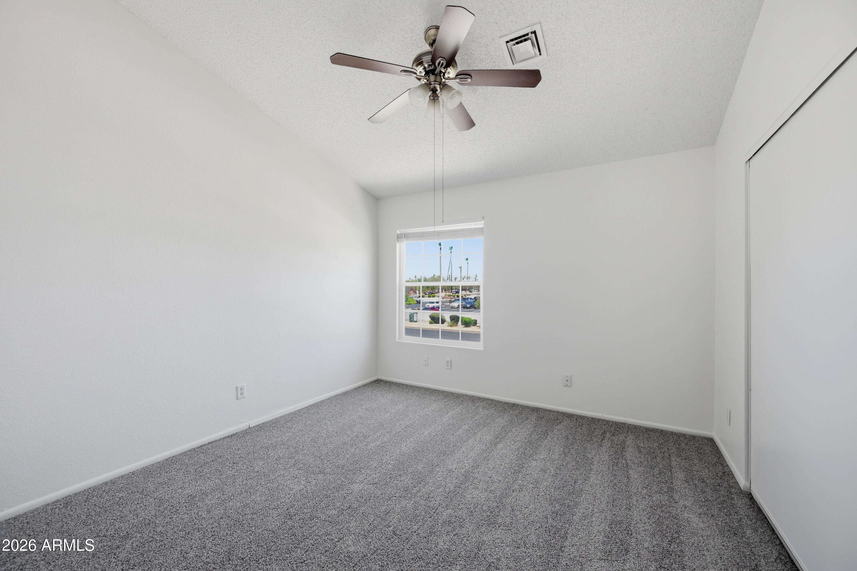 SUNSTONE - Residential