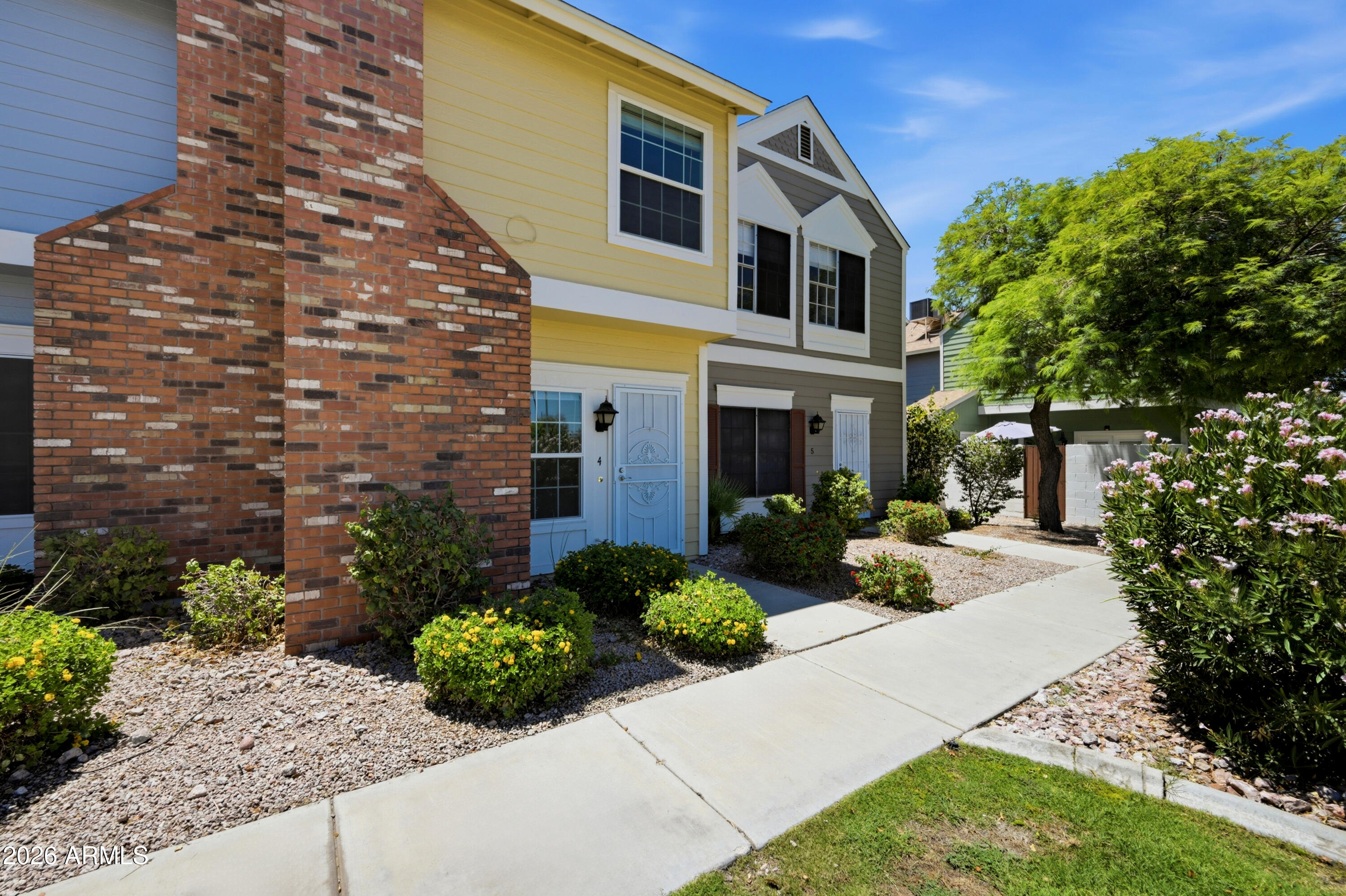 SUNSTONE - Residential