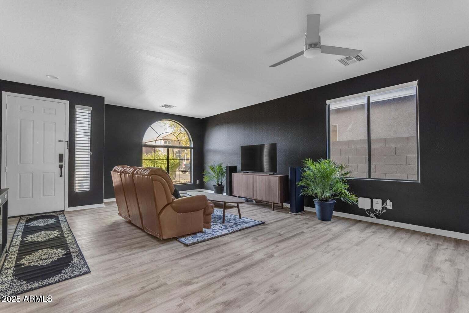 SAN TAN HEIGHTS PARCEL J - Residential Lease