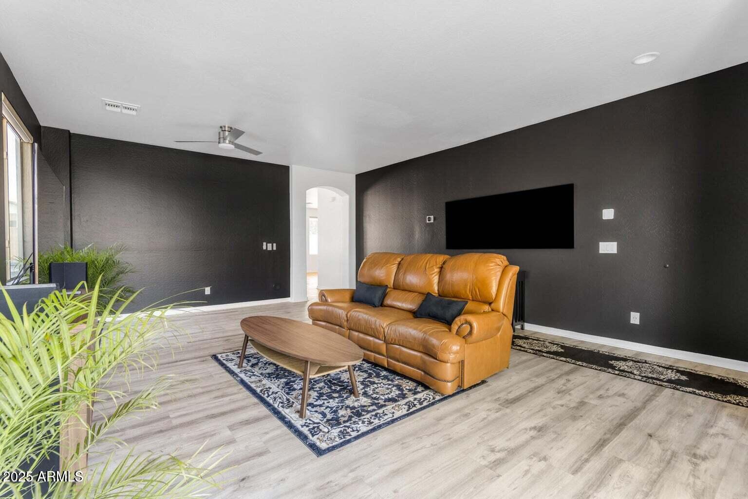 SAN TAN HEIGHTS PARCEL J - Residential Lease