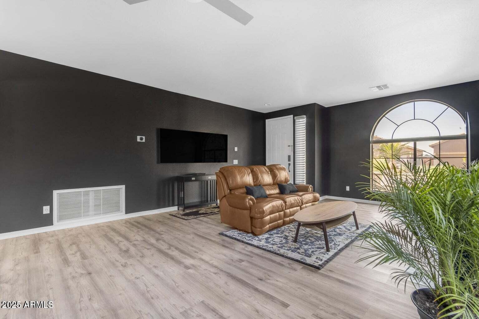 SAN TAN HEIGHTS PARCEL J - Residential Lease